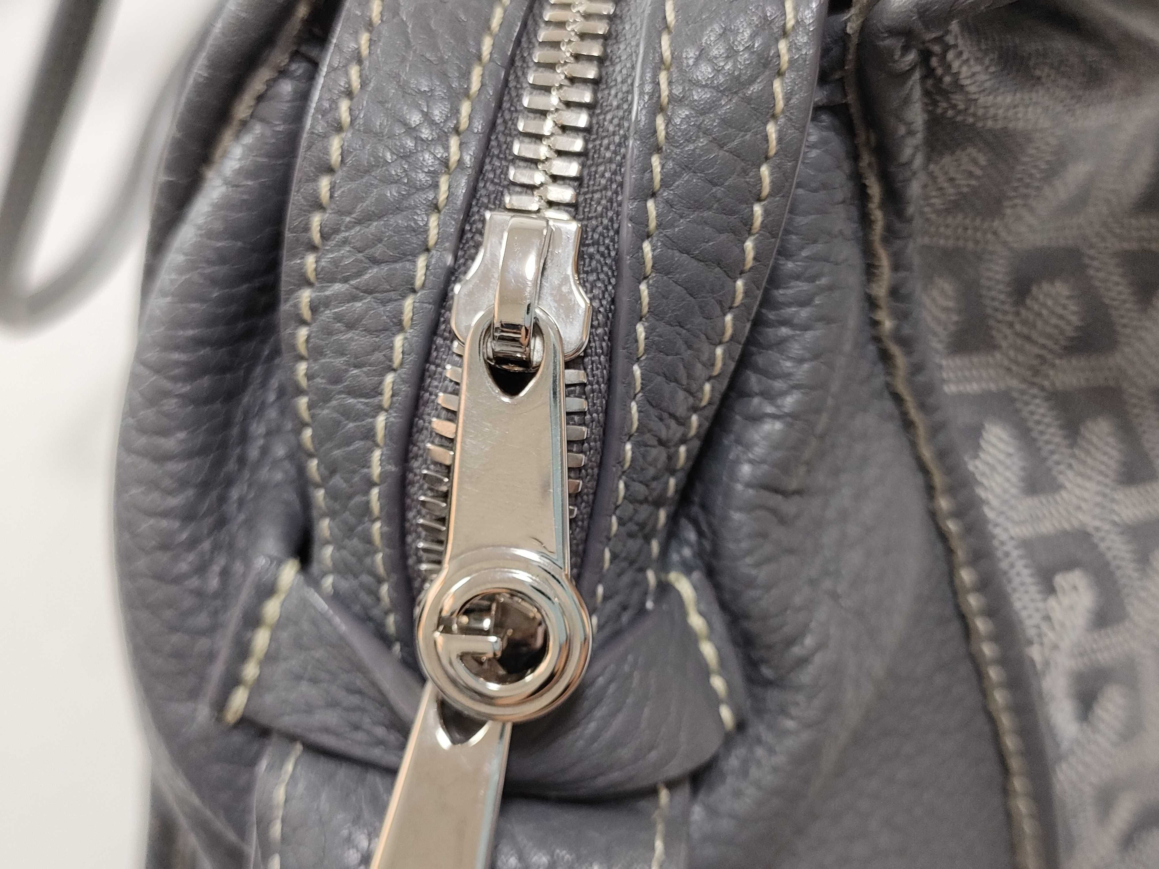 Ardie PM Grey Tote Bag — view 11