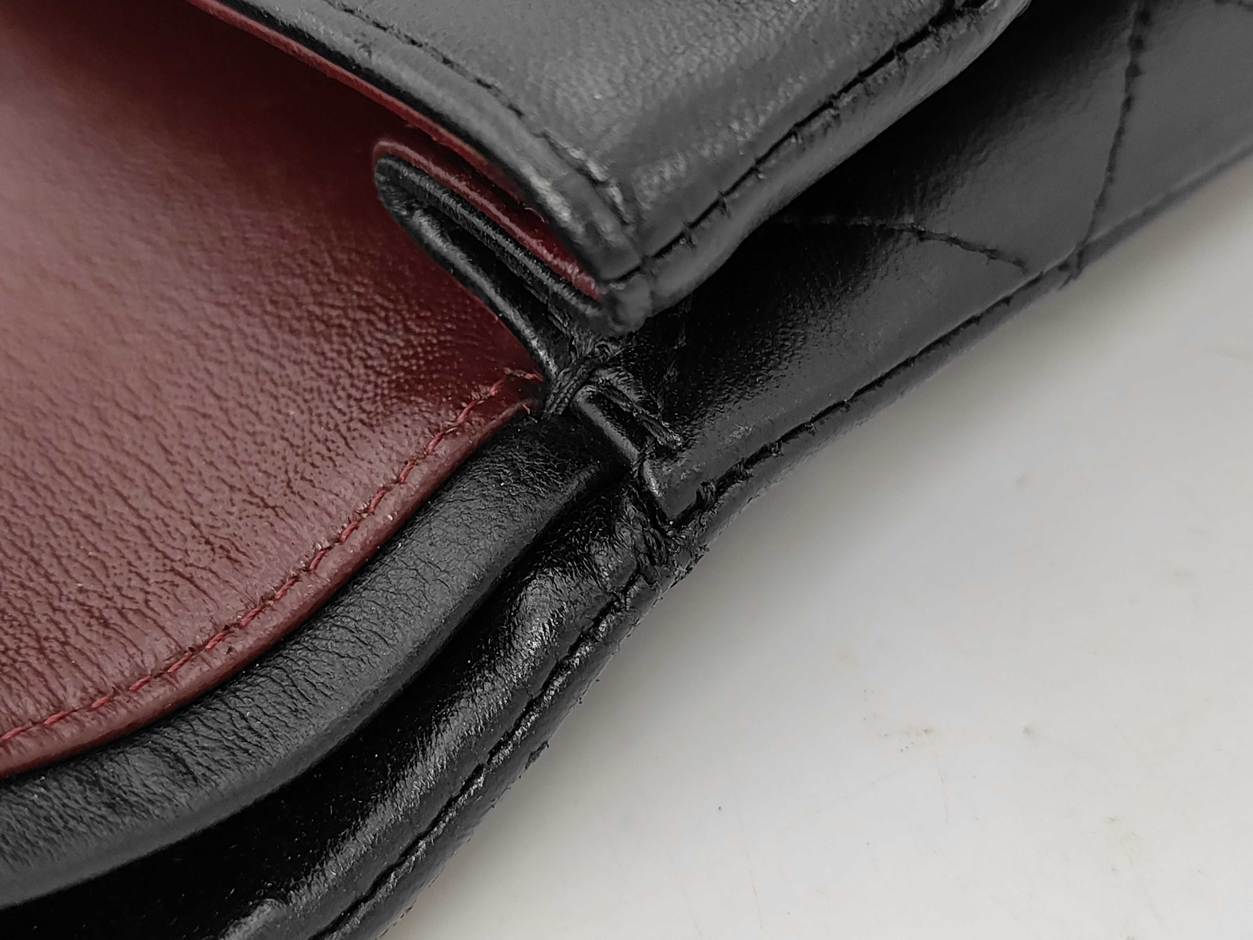 Matelassé Classic Flap Shoulder Bag (Serial Number 19) — view 8