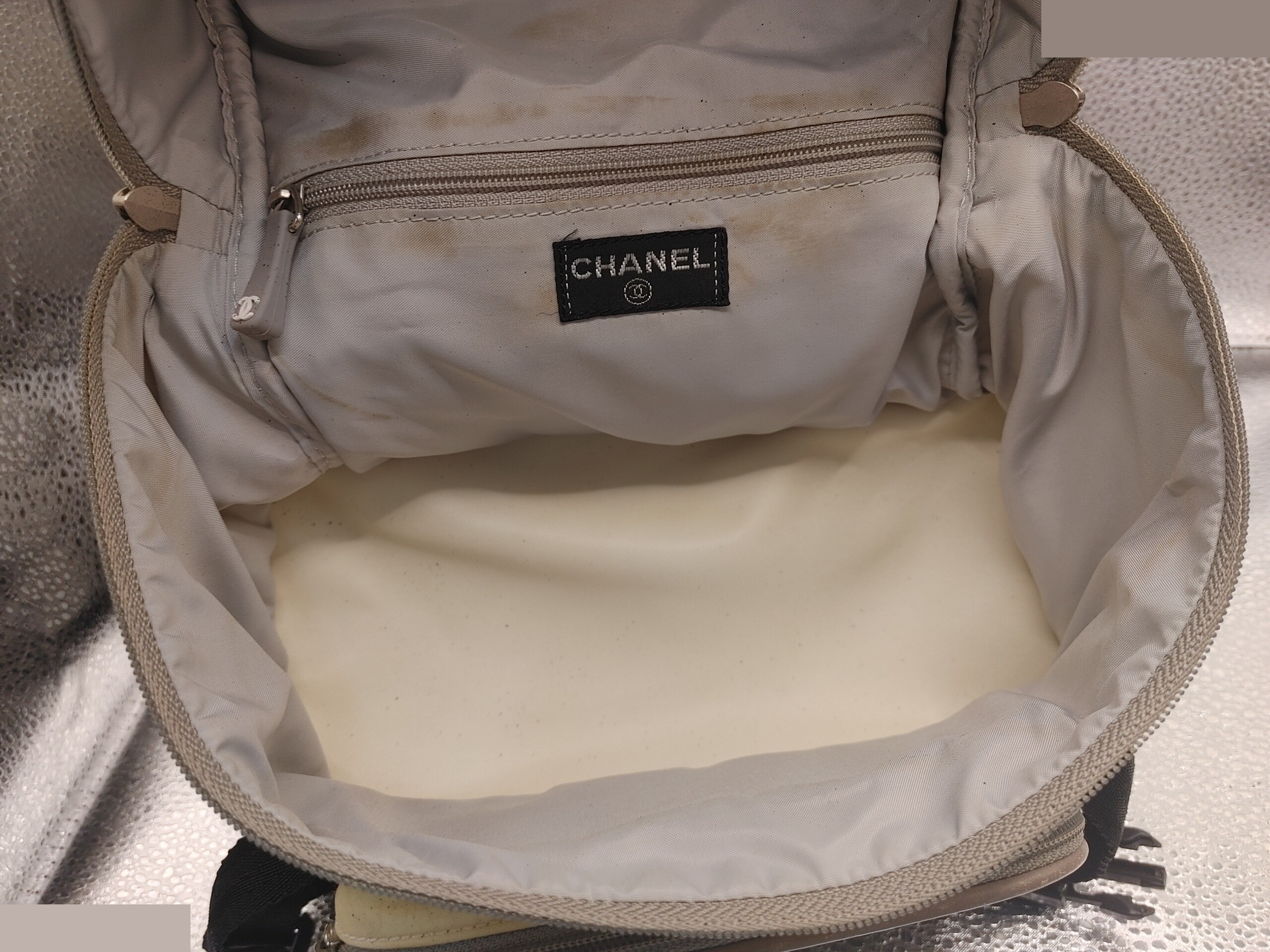 Sports line backpack, with sticker, model number 6, nylon, white. — view 9