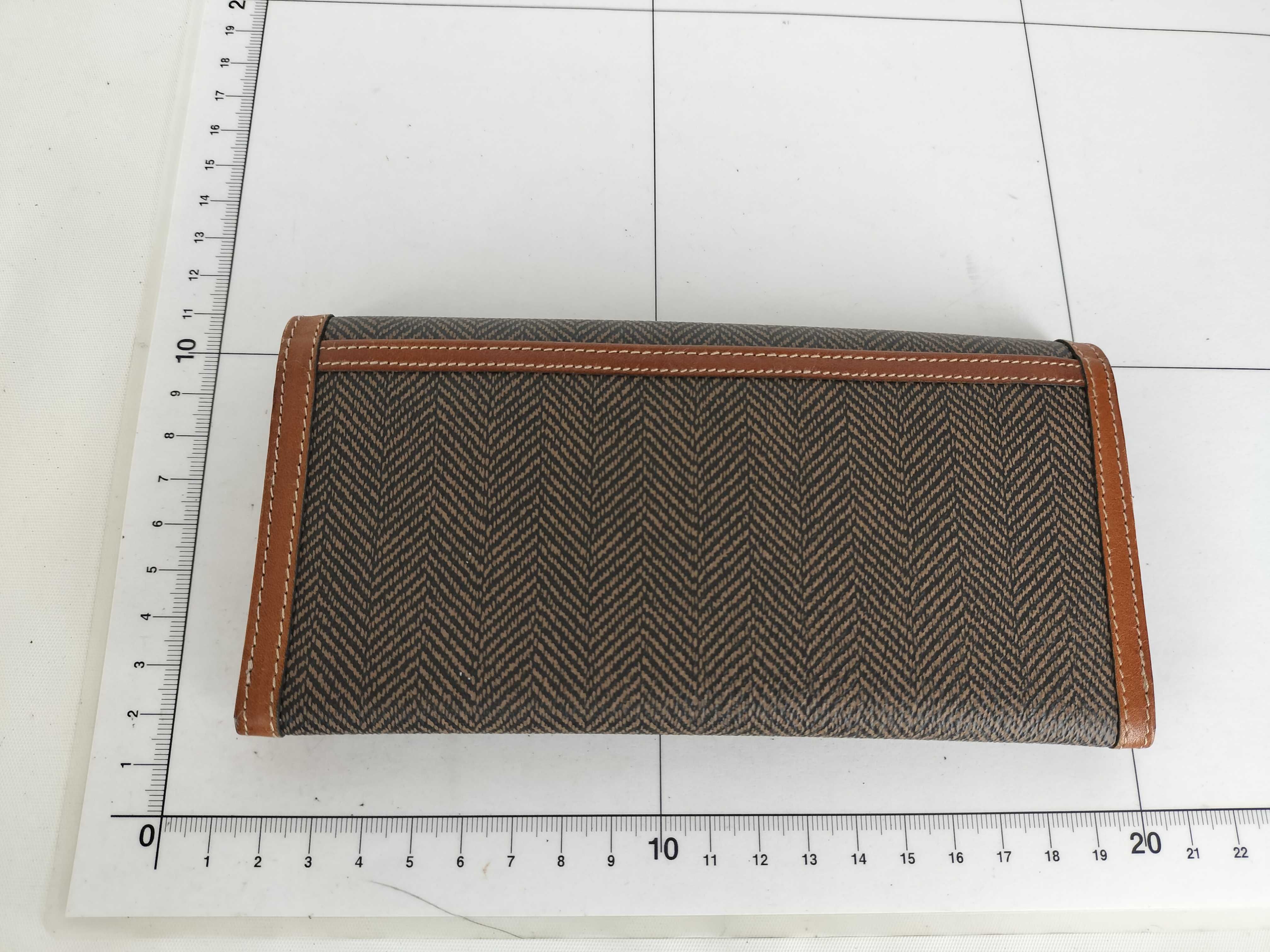 long wallet — view 11