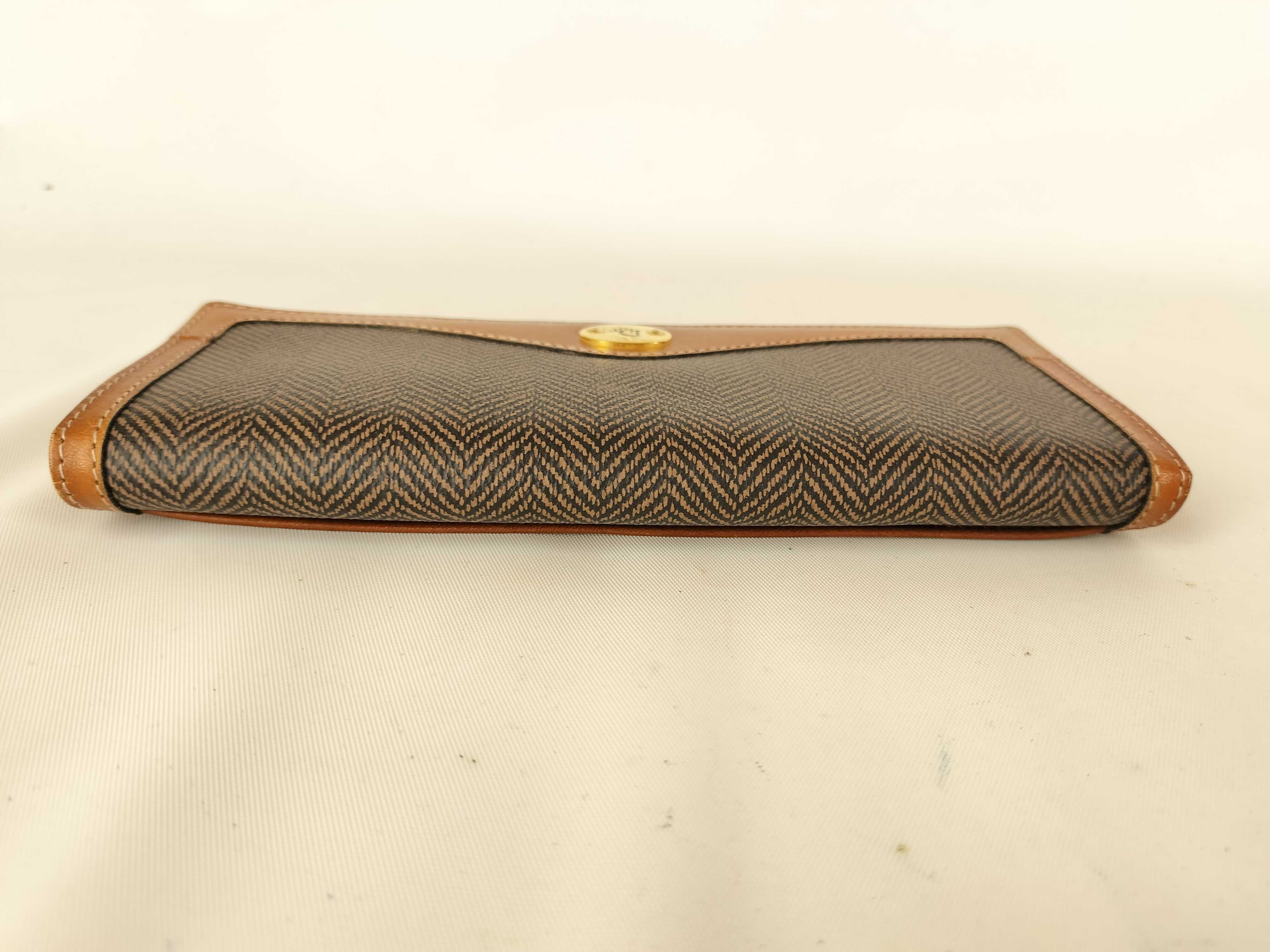 long wallet — view 10