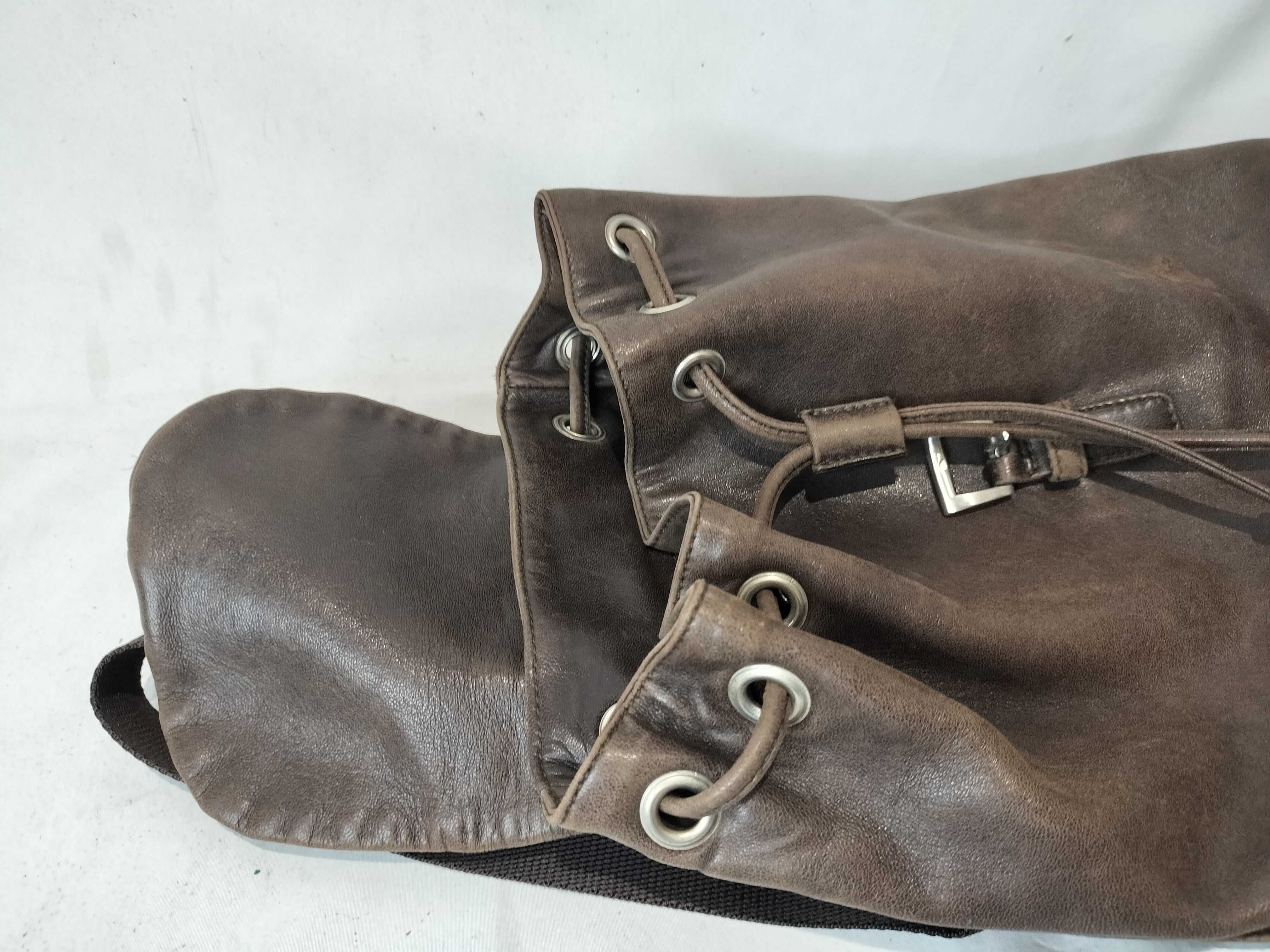 All-Leather Vintage Backpack Rucksack — view 9