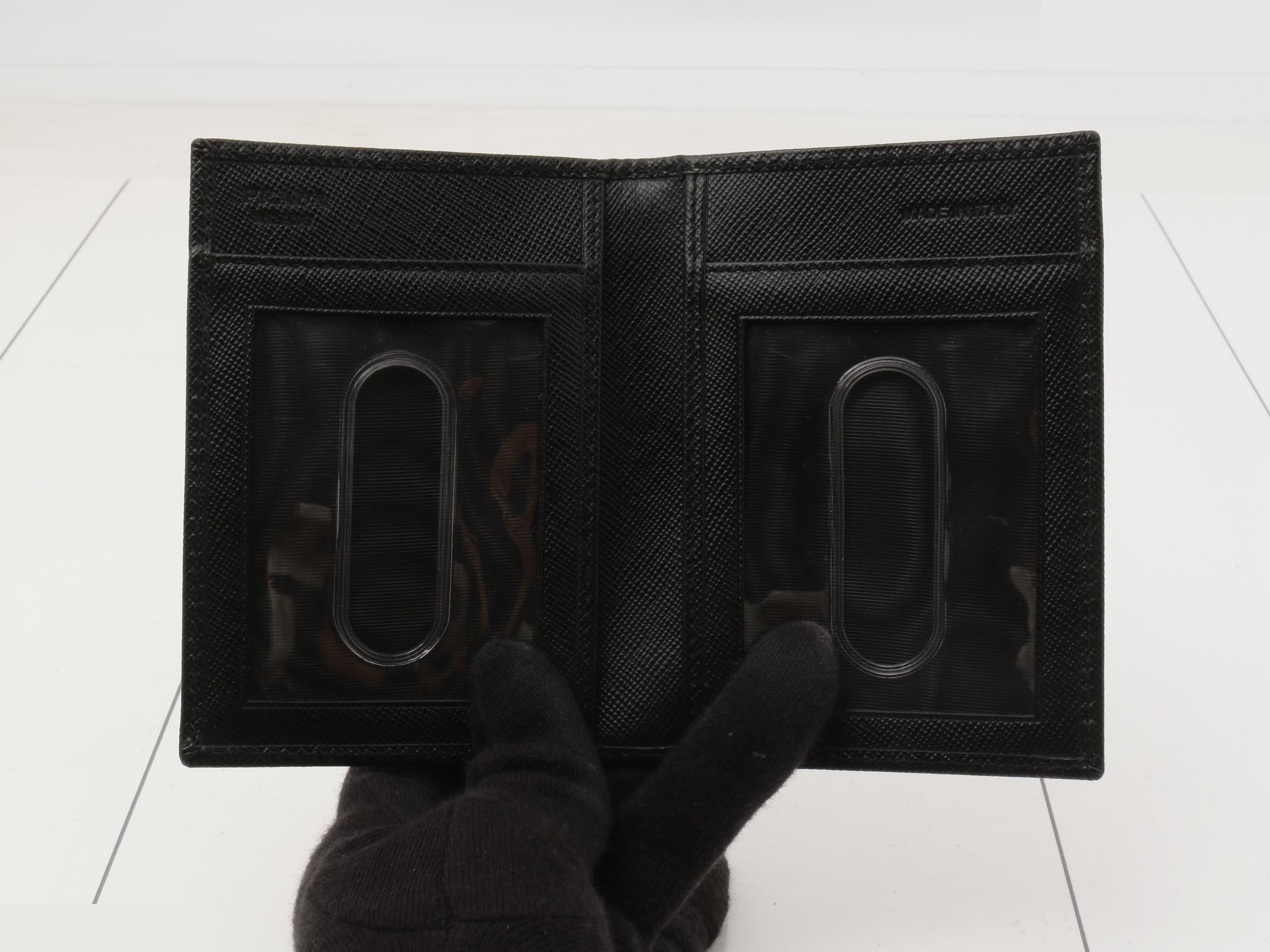 card case — view 4