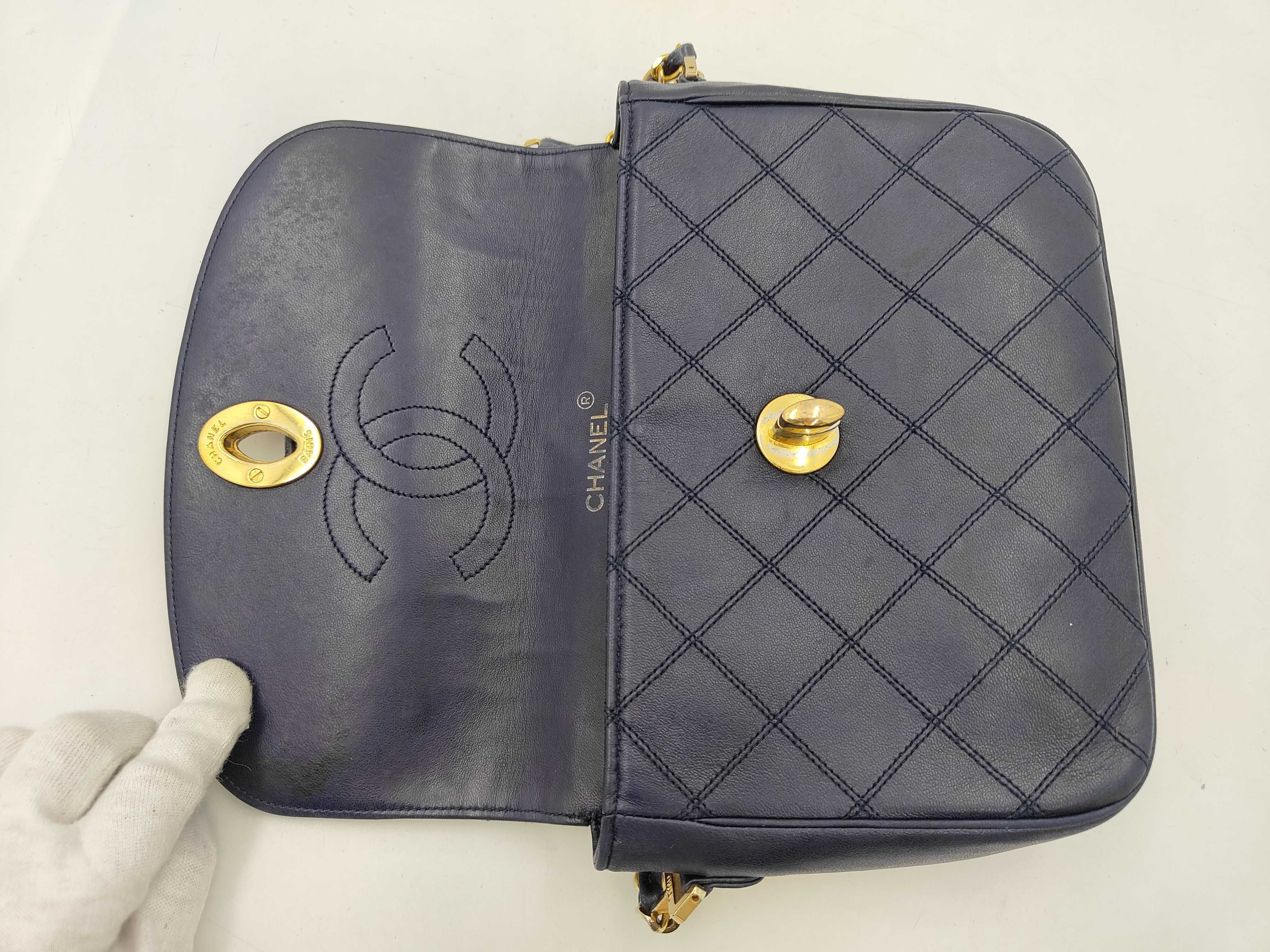 Lambskin Bicolore Large Coco Chain Shoulder Bag (Series 0) Navy — view 9