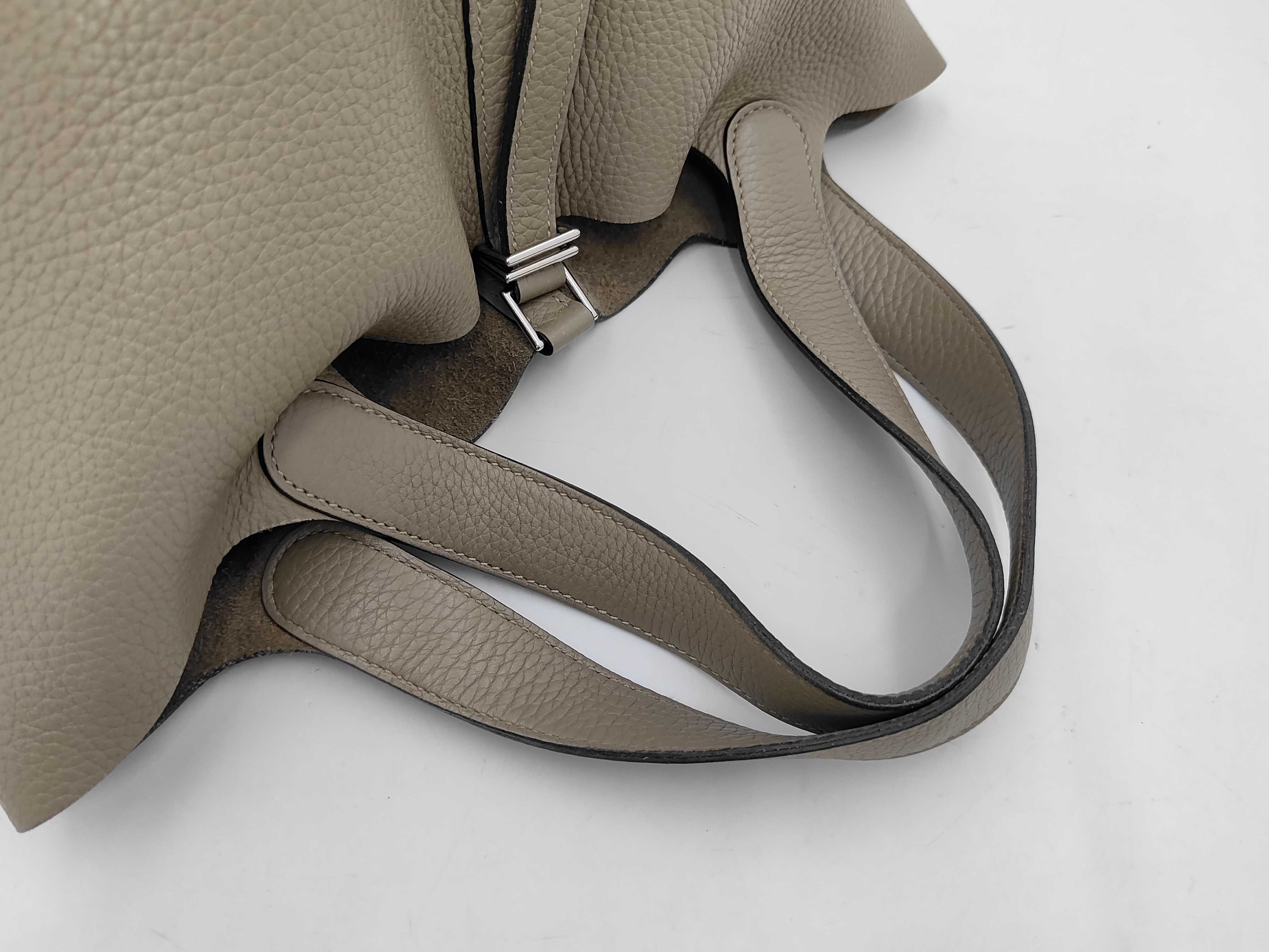 Picotin Lock MM Taurillon Clemence X-stamp Sage Handbag — view 3
