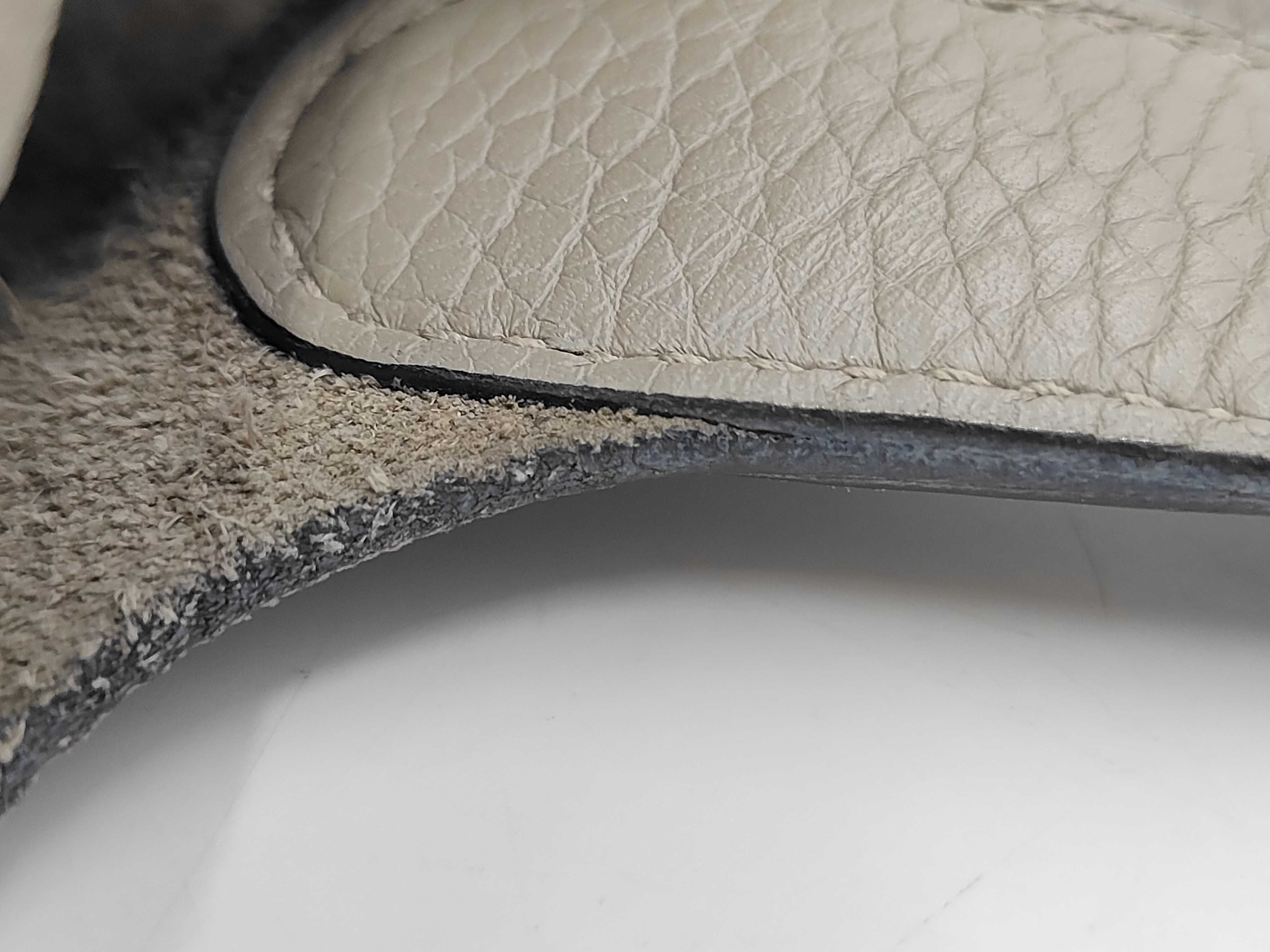 Picotin Lock MM Taurillon Clemence X-stamp Sage Handbag — view 5