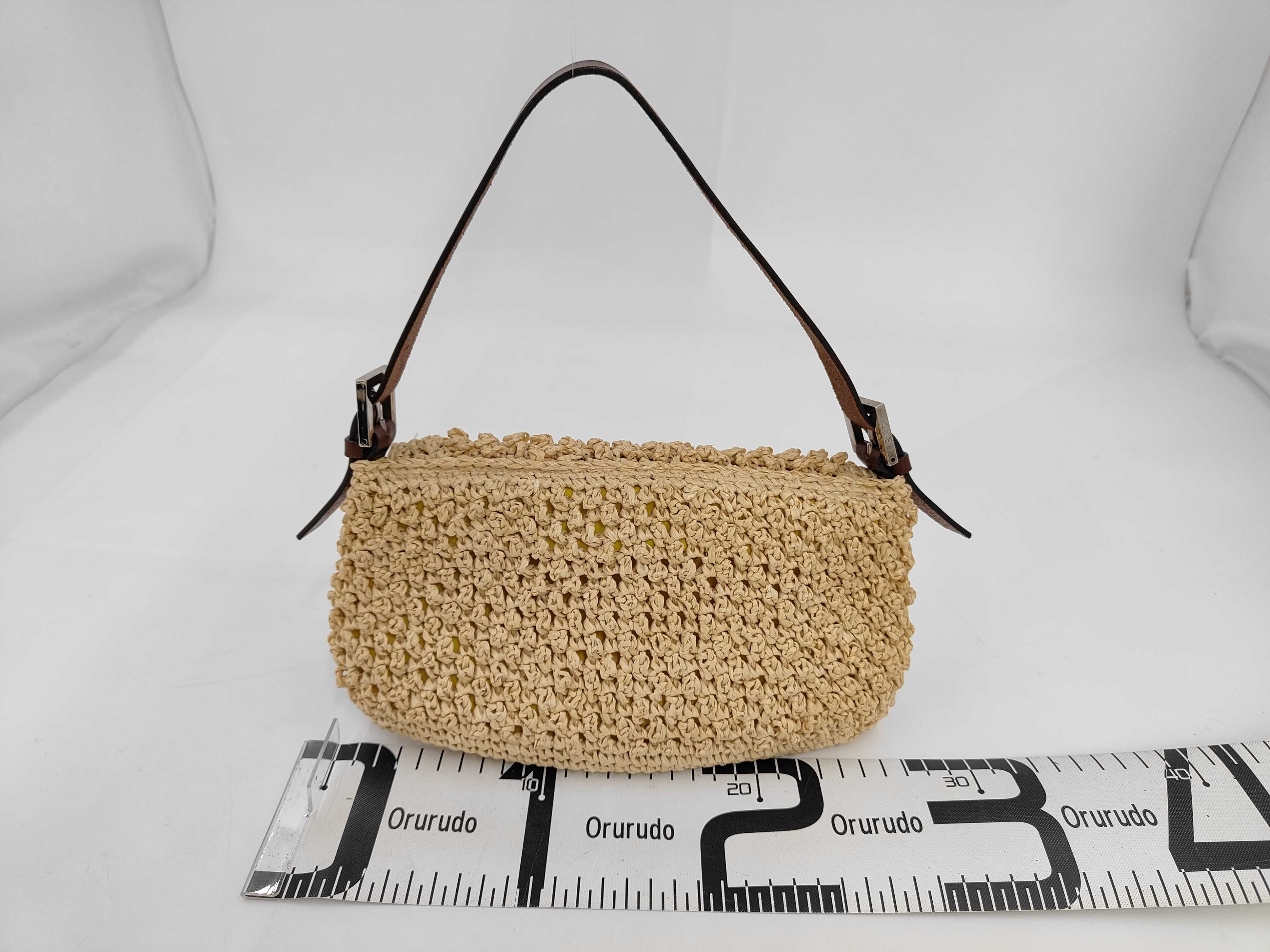 FENDI Wicker Raffia Mamma Bucket Beige Shoulder Bag — view 2