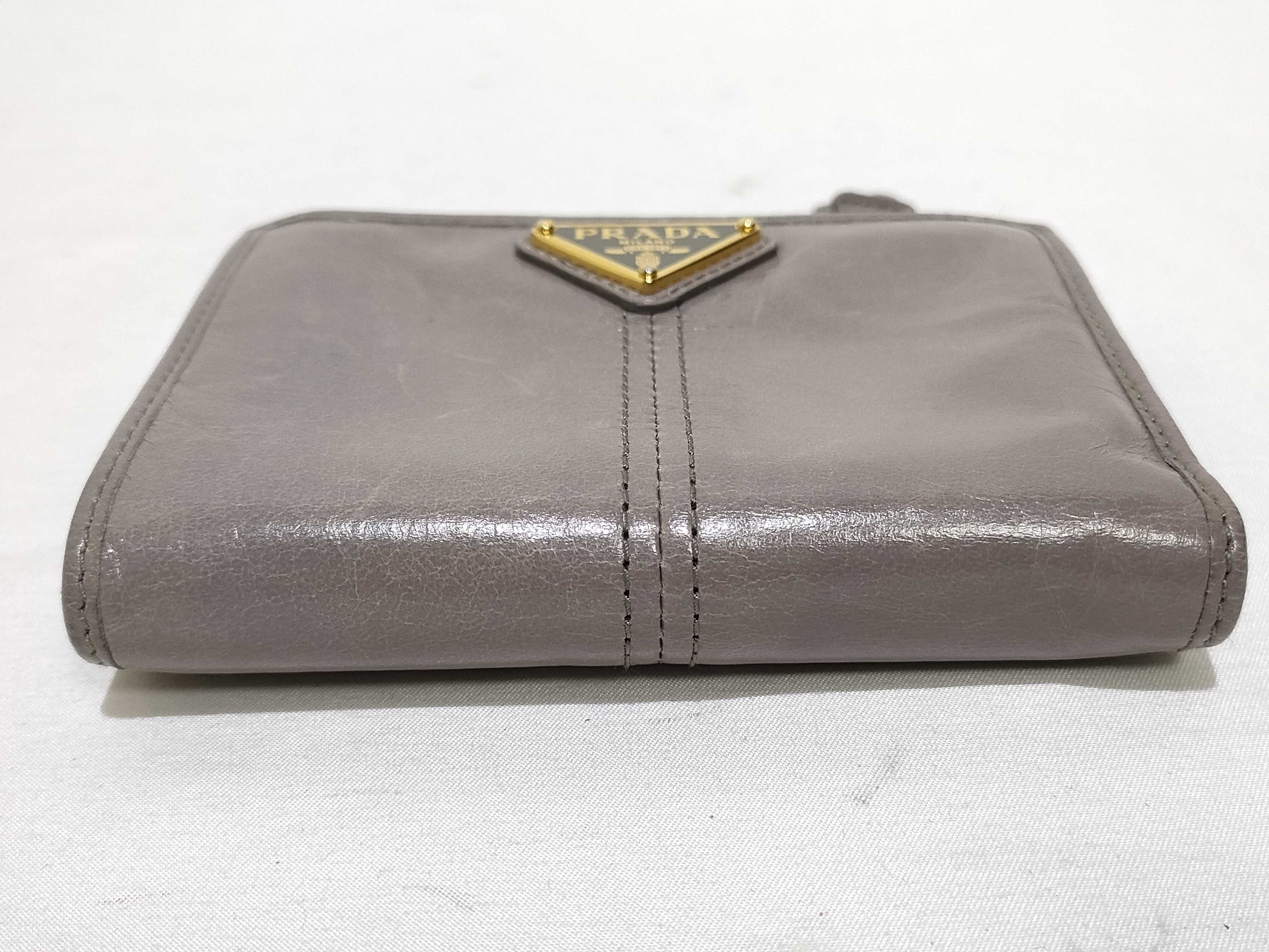Folding Wallet / Leather Wallet — view 3