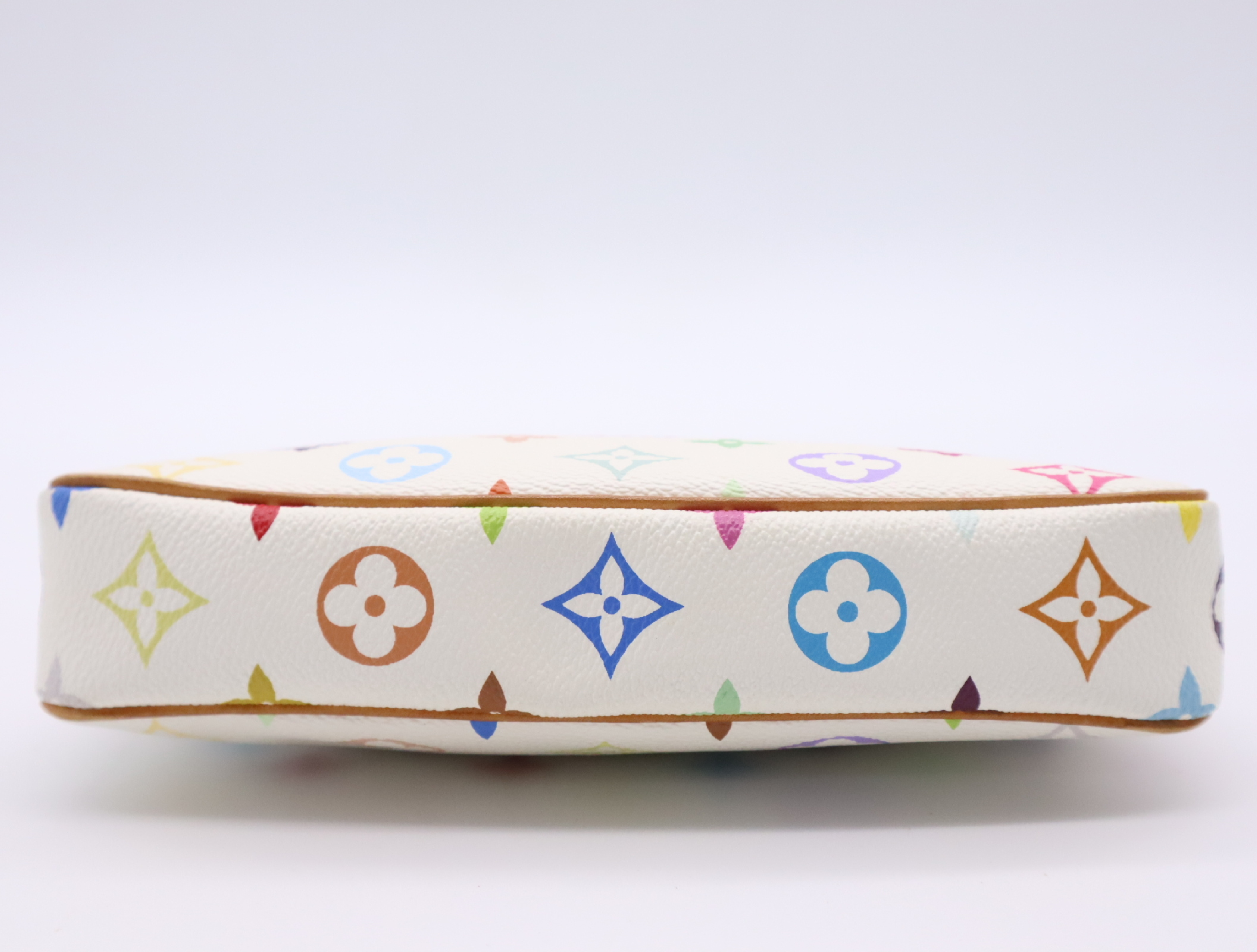 M92649 Multicolor Pochette Accessoires Blanc (with dust bag and box) — view 4