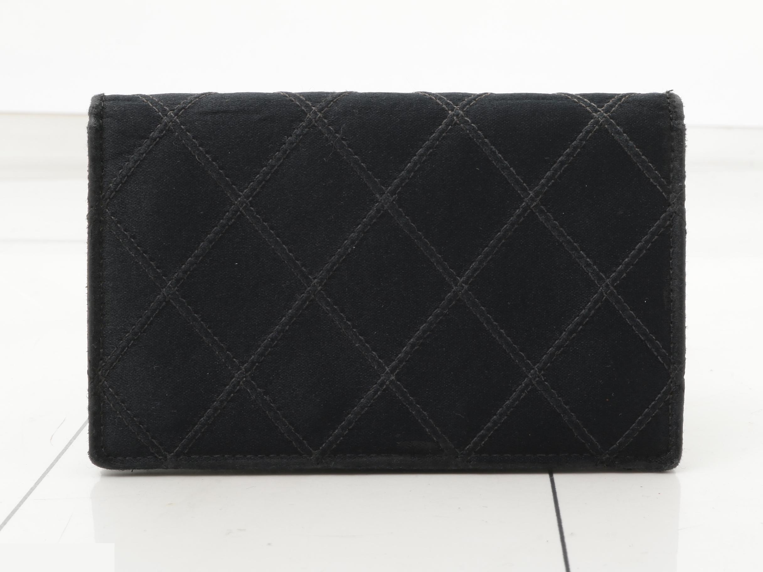 Matelassé Picolore Bi-fold Coin Case, Black — view 2