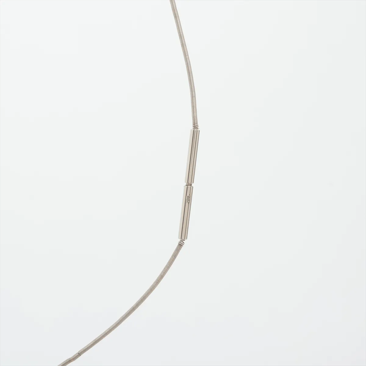 Cage de Ash H Cube Necklace Metal Silver x Orange — view 3
