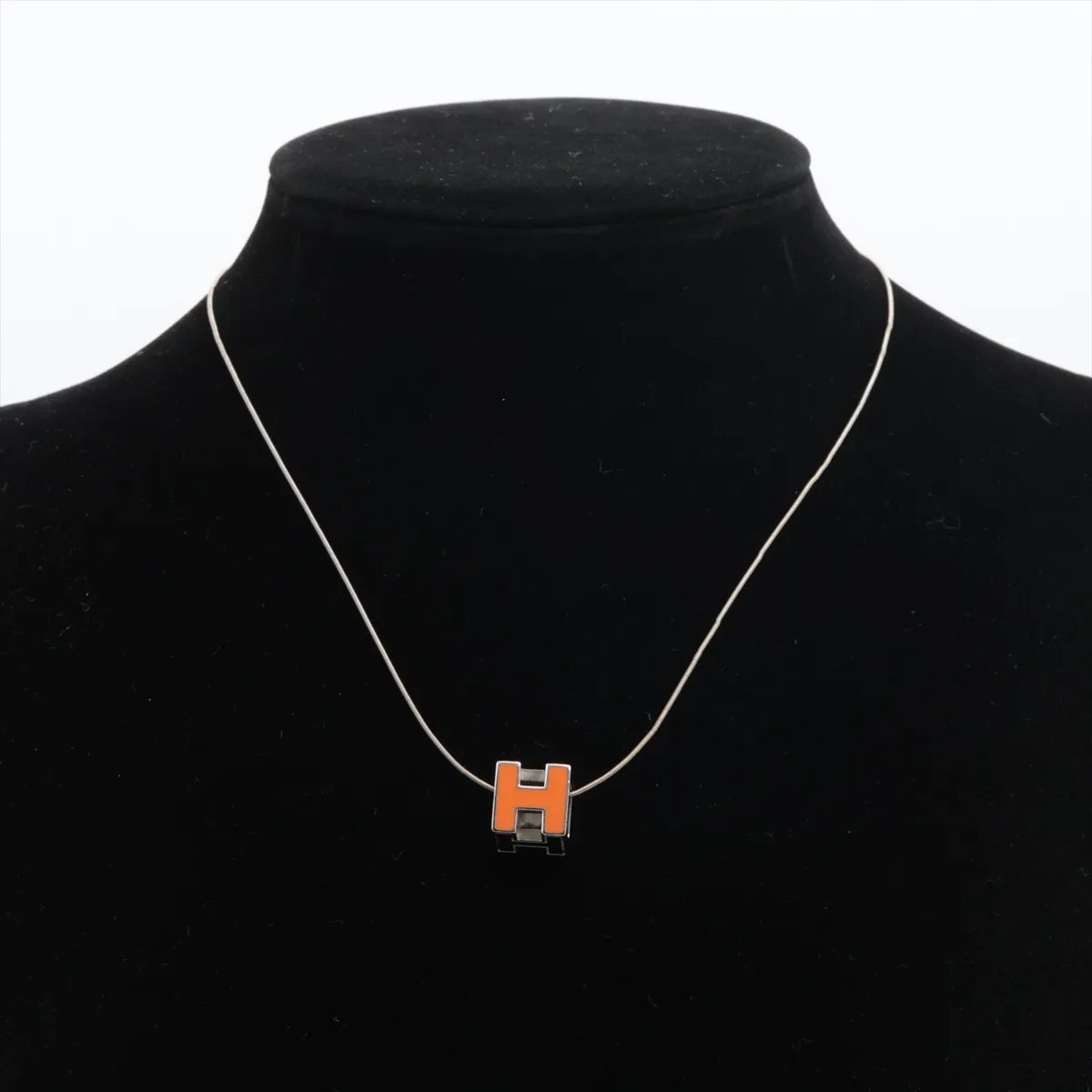 Cage de Ash H Cube Necklace Metal Silver x Orange — view 5