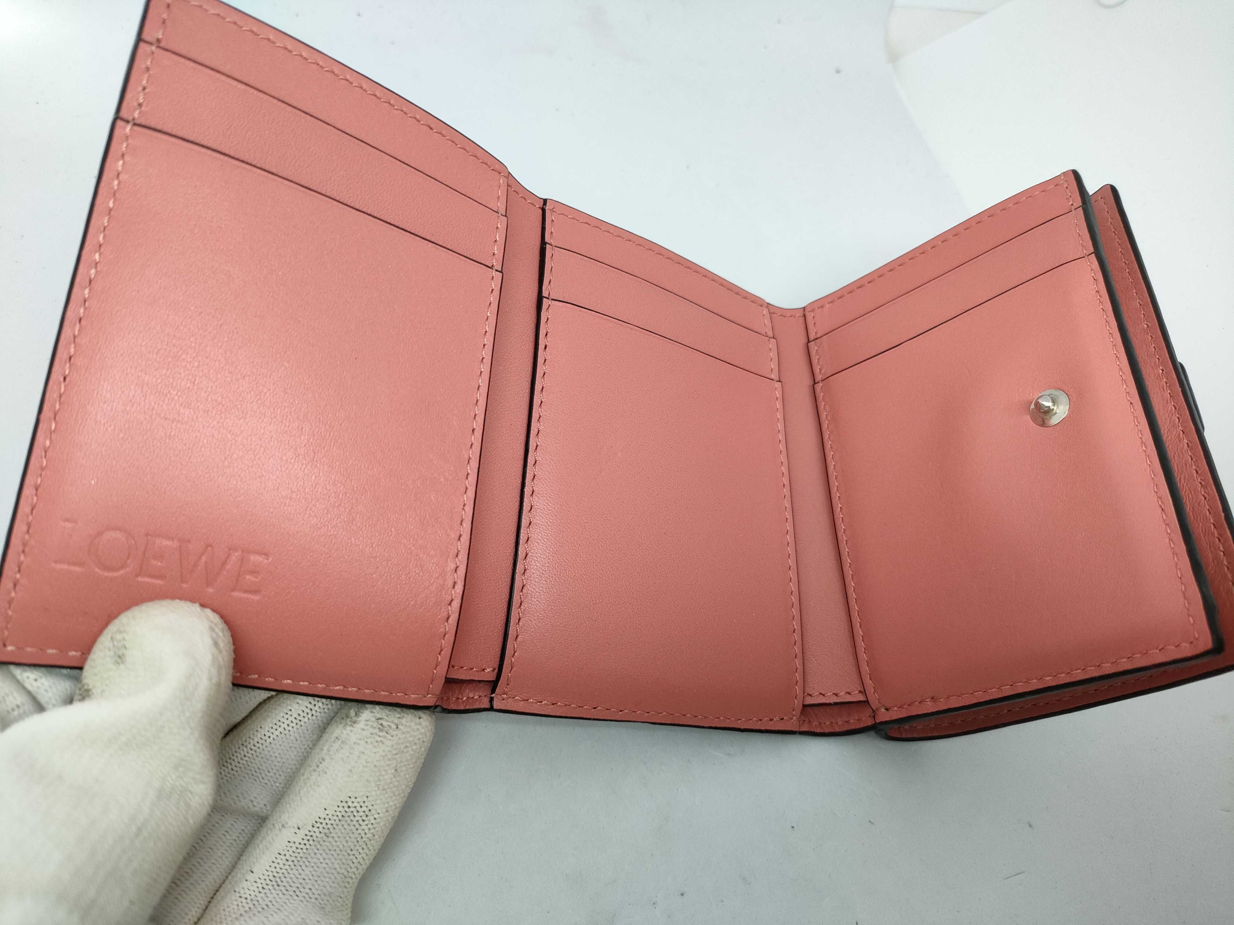 Trifold Wallet, Compact Tri-fold Wallet — view 8