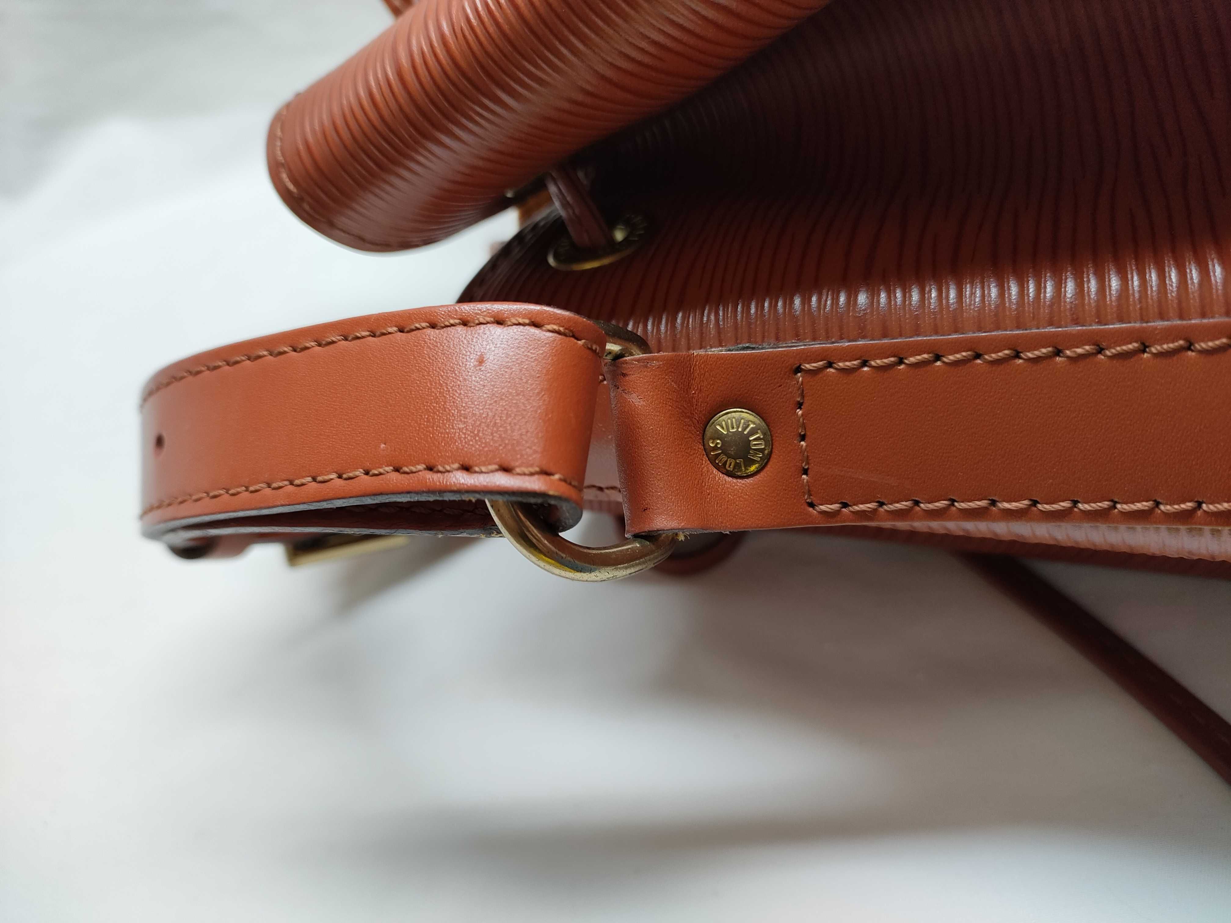 Epi Noé Shoulder Bag — view 6