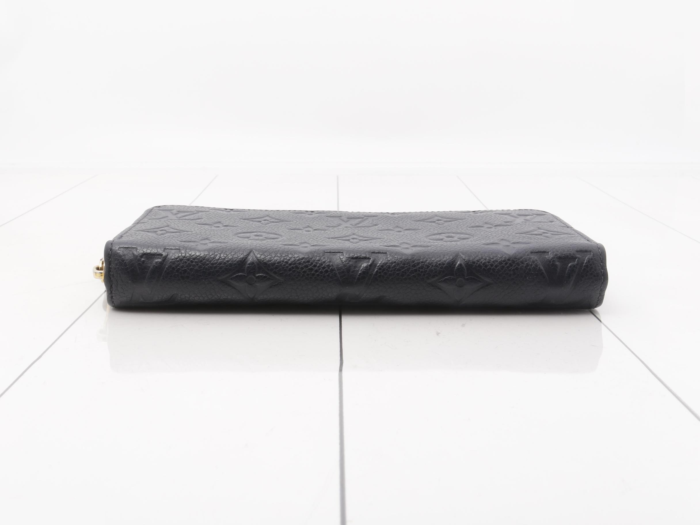Zippy Wallet — view 3
