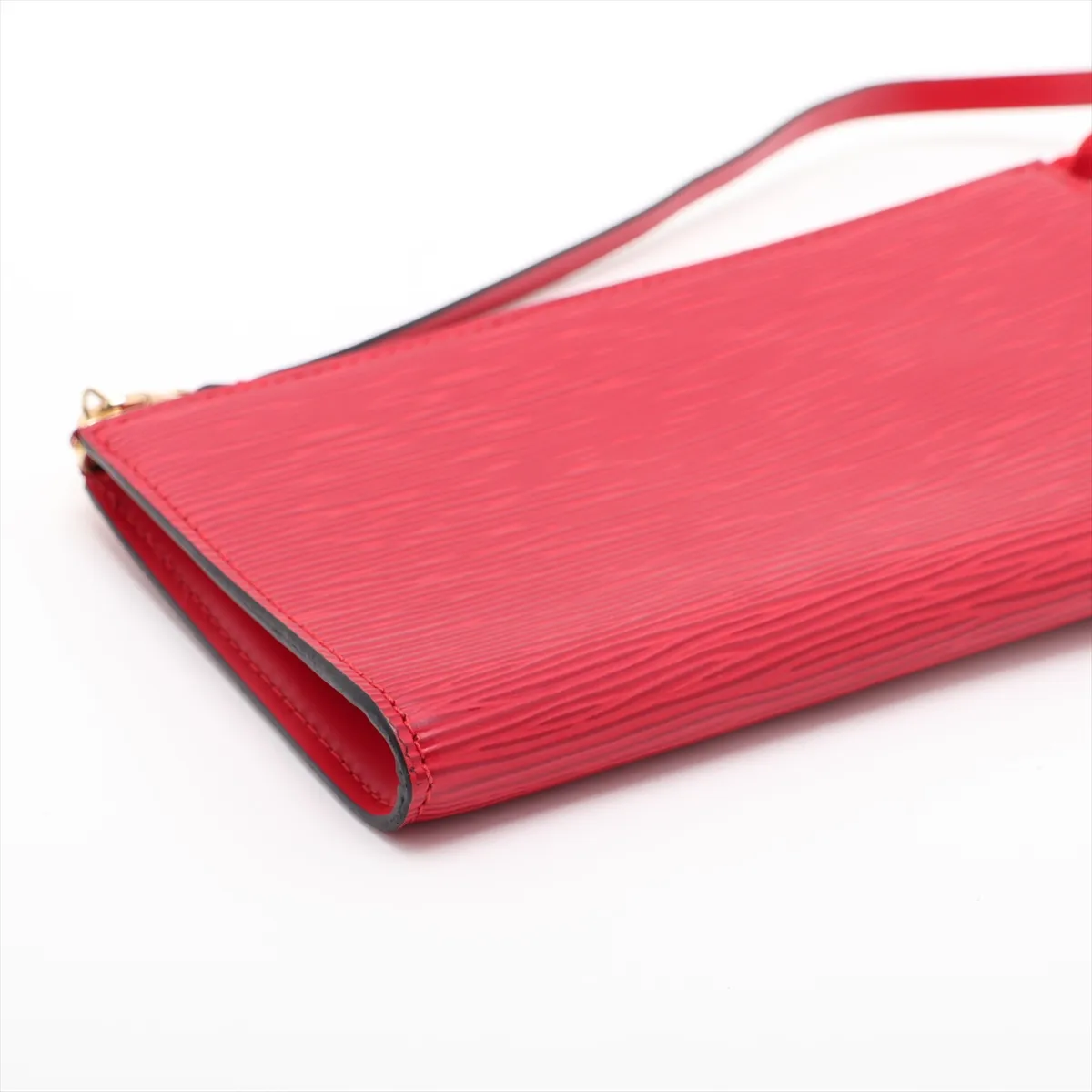 Epi Pochette Accessoires M52947 AR0978 Red — view 4