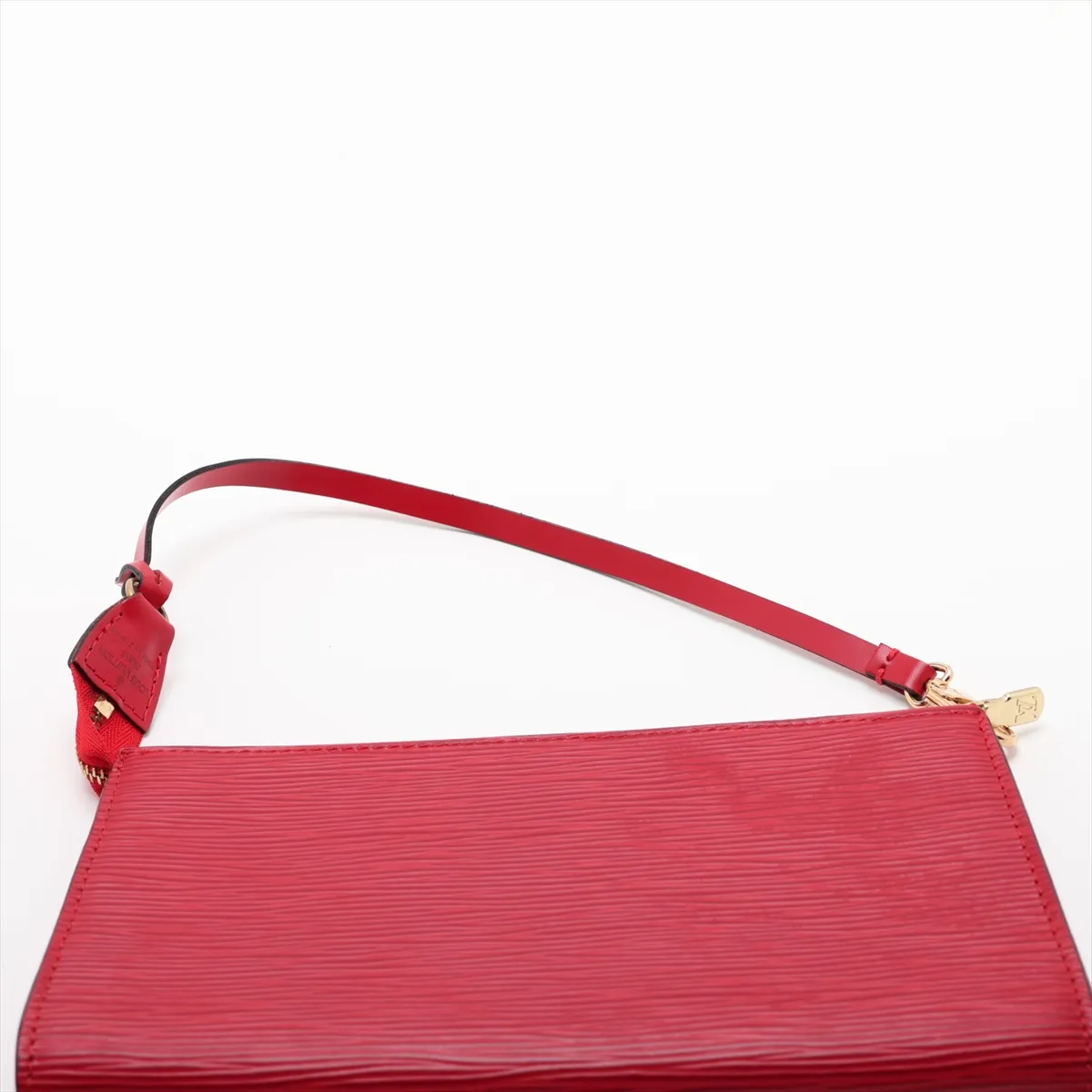 Epi Pochette Accessoires M52947 AR0978 Red — view 6
