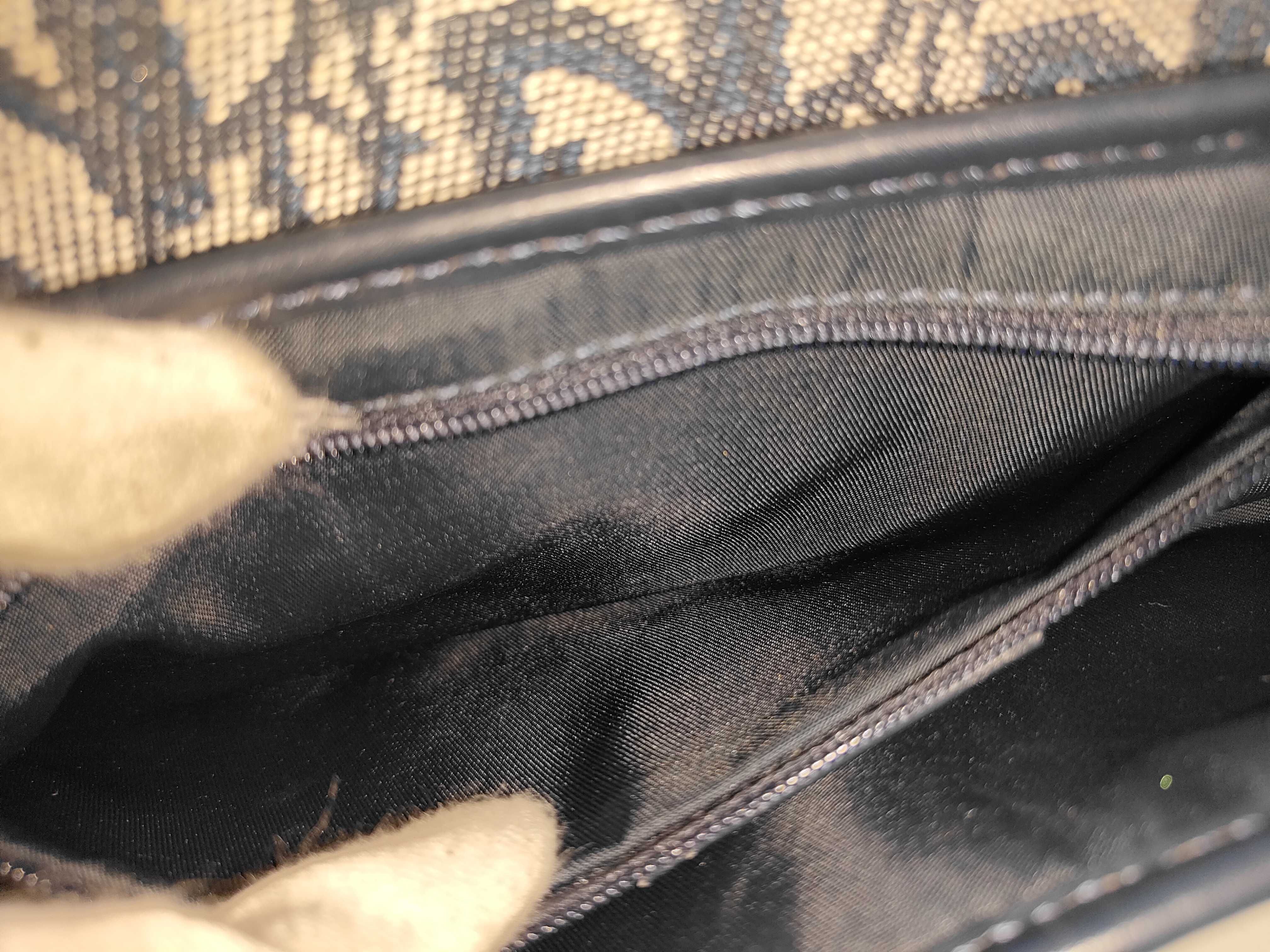 Trotter One-Shoulder Handbag — view 12