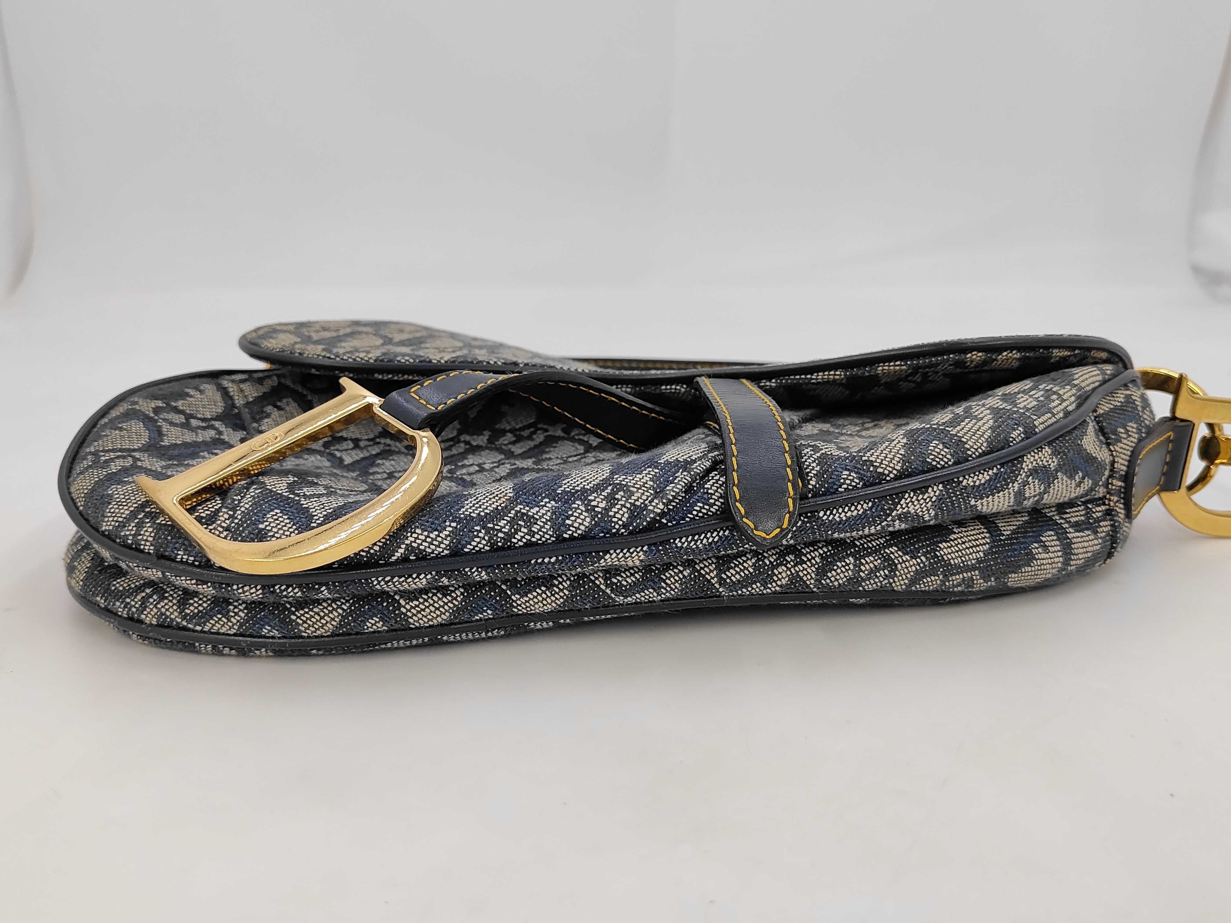 Trotter One-Shoulder Handbag — view 4