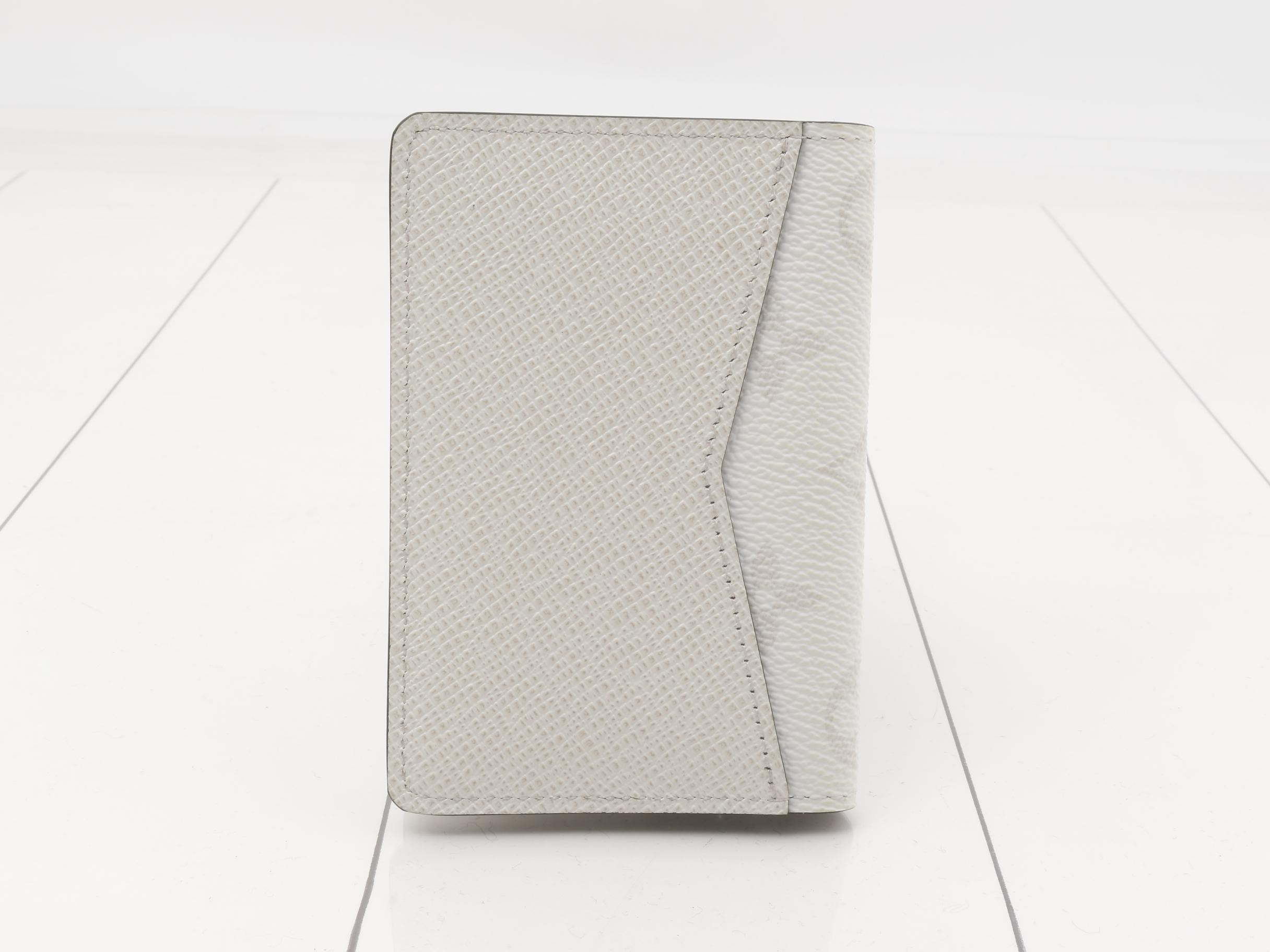 M30933 Organizer Du Poche Taigarama — view 2