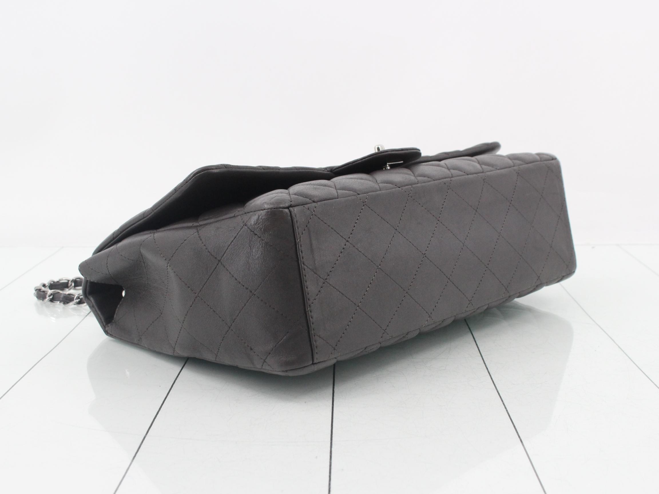 Matelassé Single Flap Shoulder Bag — view 5