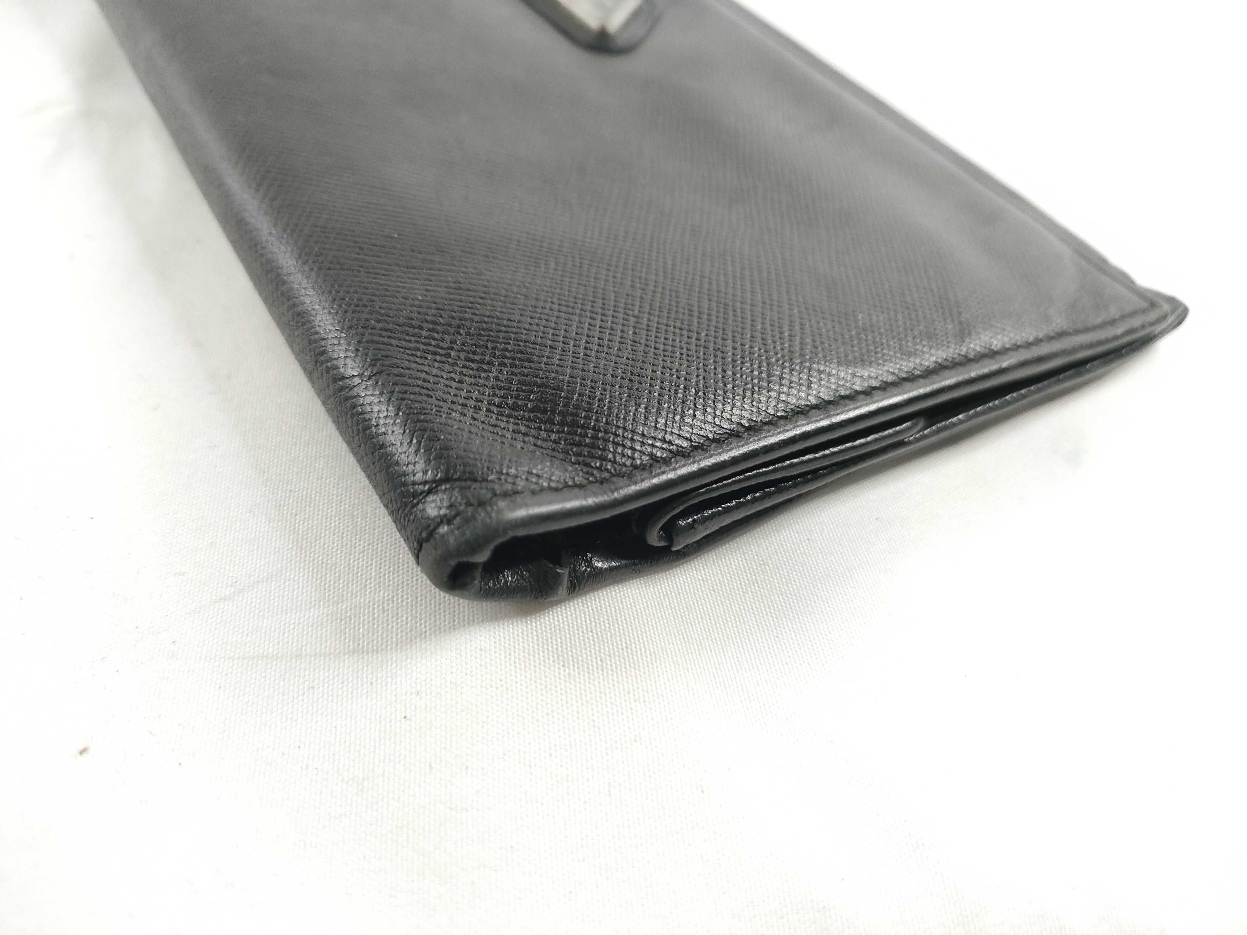 wallet — view 3