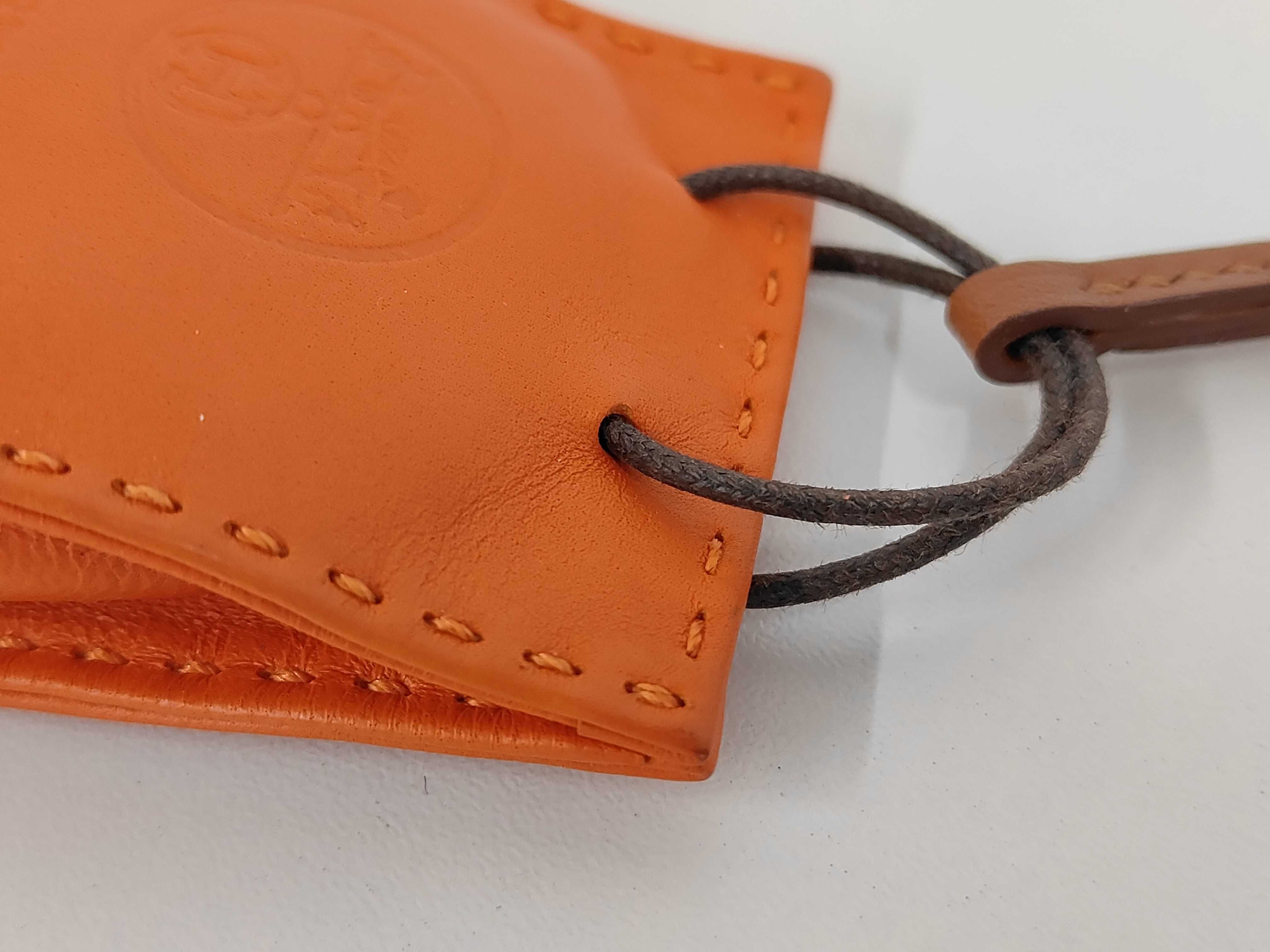 Sac Orange Charm and other accessories — view 3