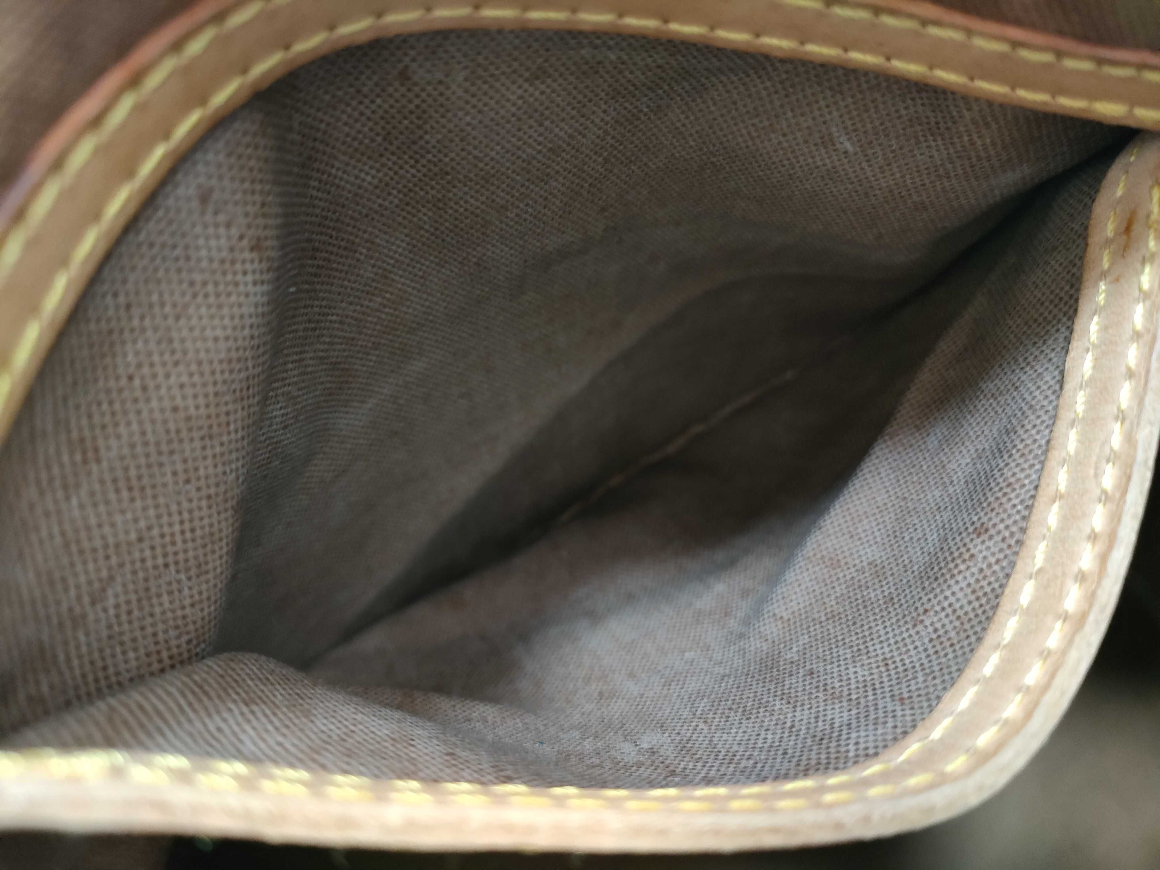 Monogram Speedy 35 / Padlock included / 20% increase in price / Missing button in some areas / Handbag — view 12