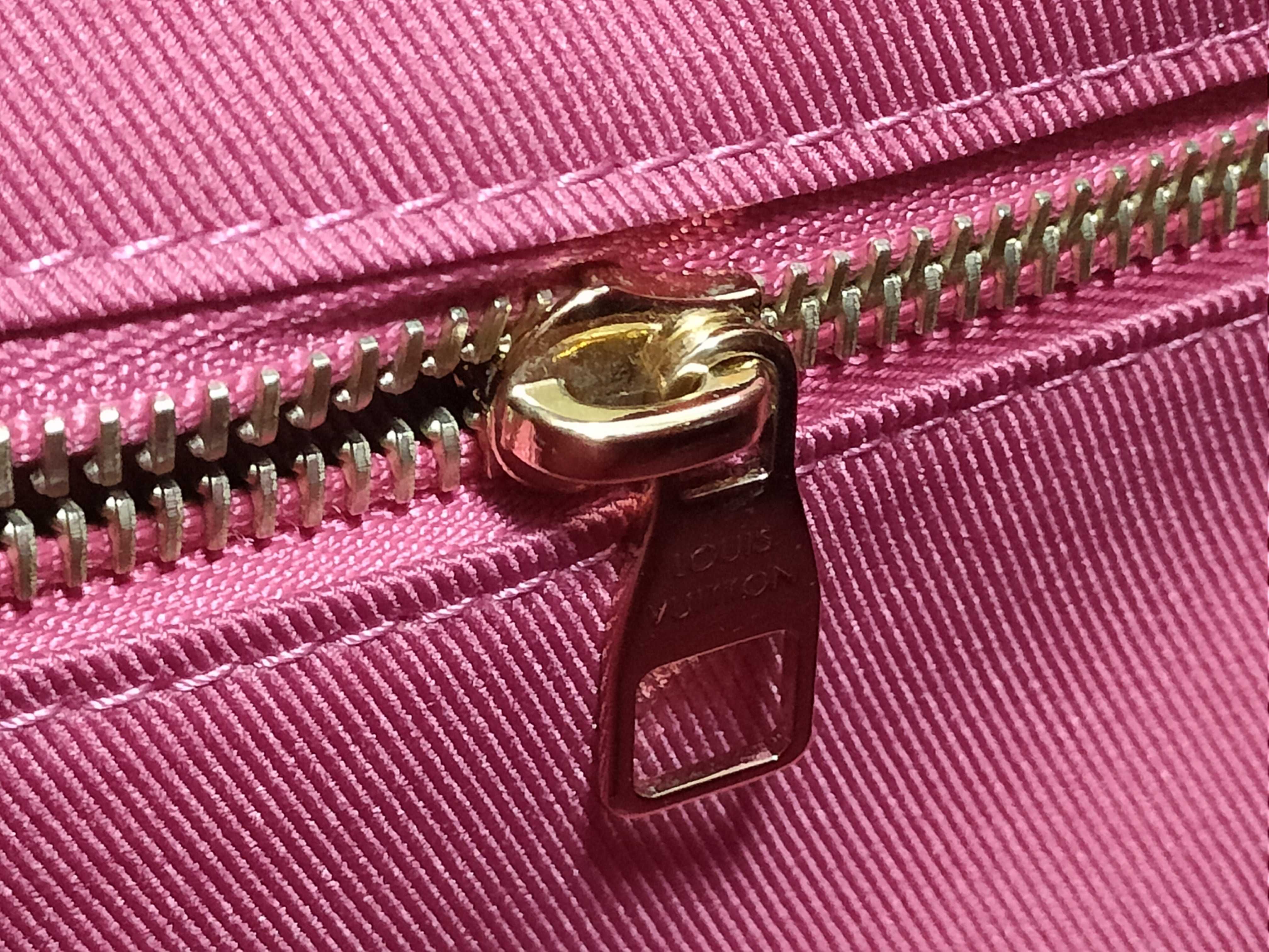Monogram Louis Vuitton M43703 Graceful MM Monogram Shoulder Bag — view 14