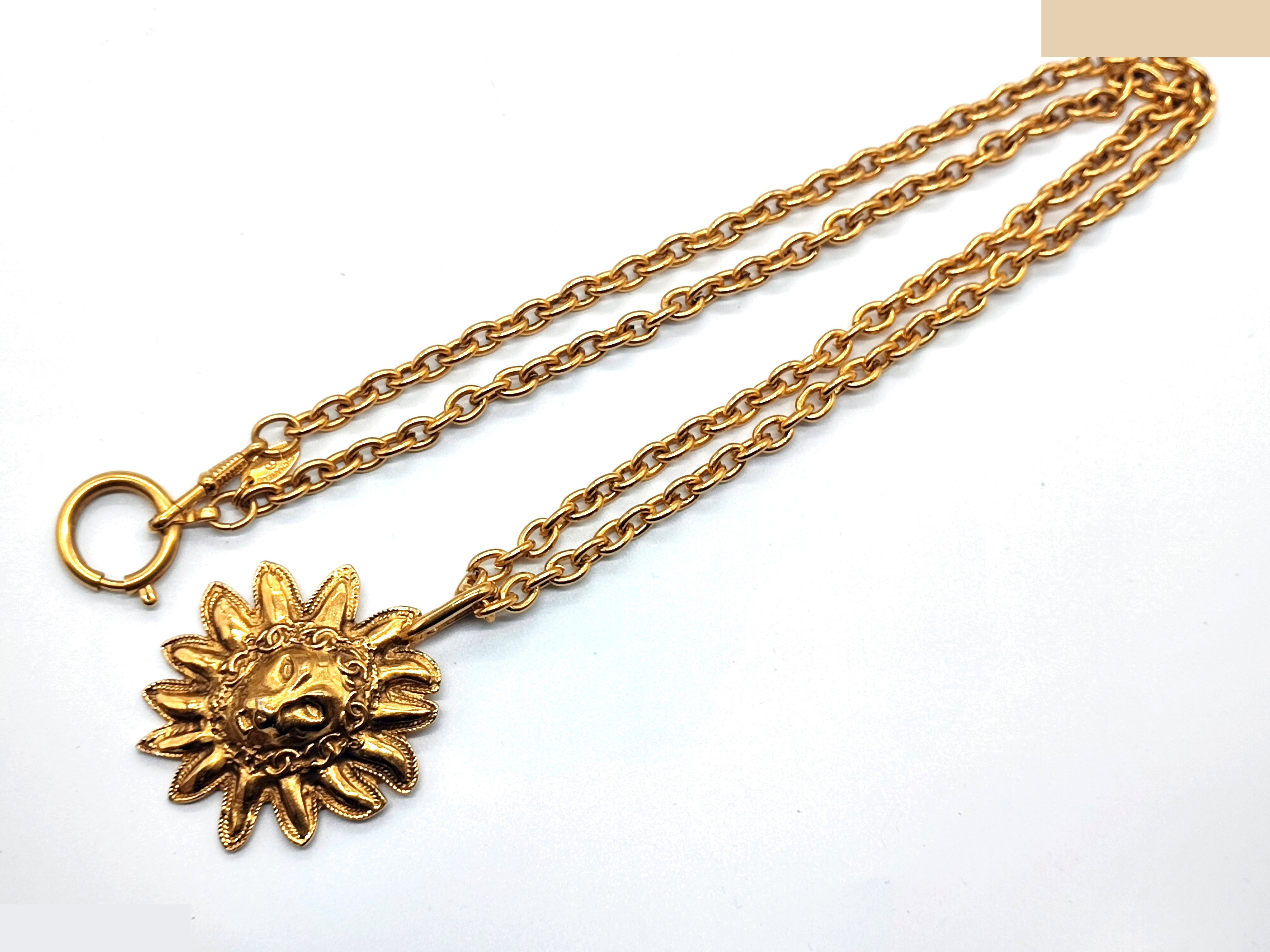 Lion necklace, chain approximately 76cm — view 5