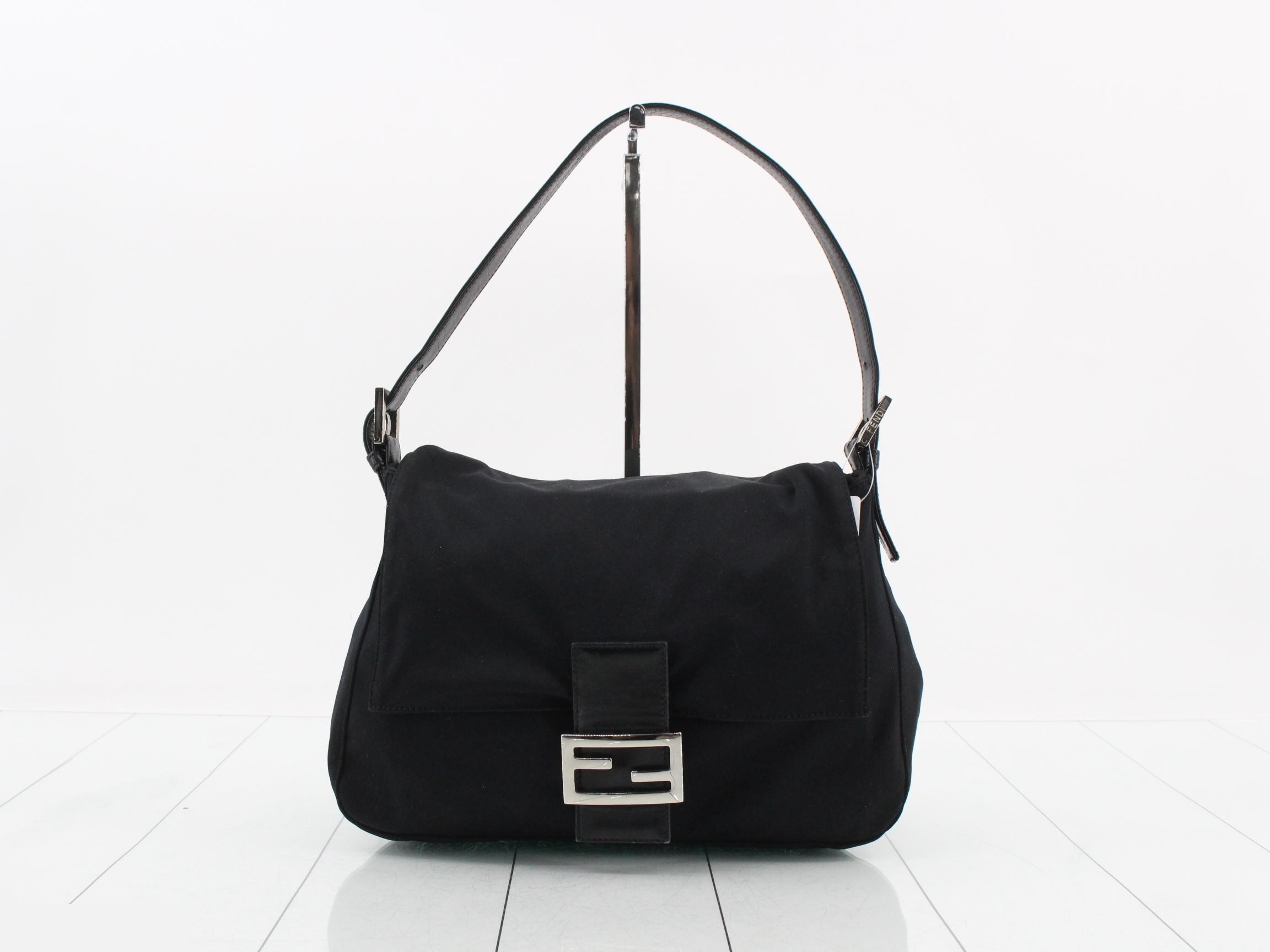 Other lines: Bags and shoulder bags