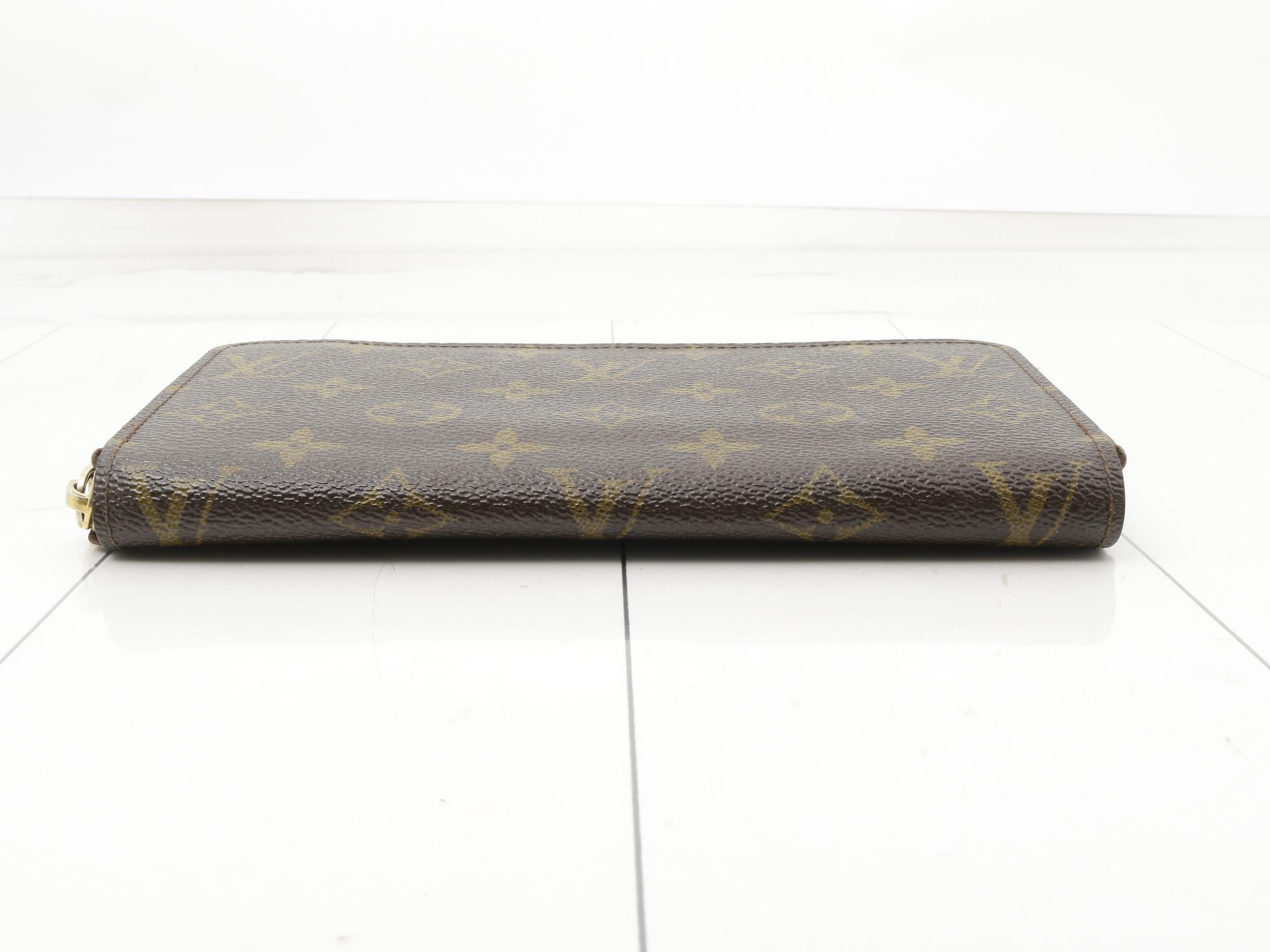 Monogram Zippy Wallet — view 3