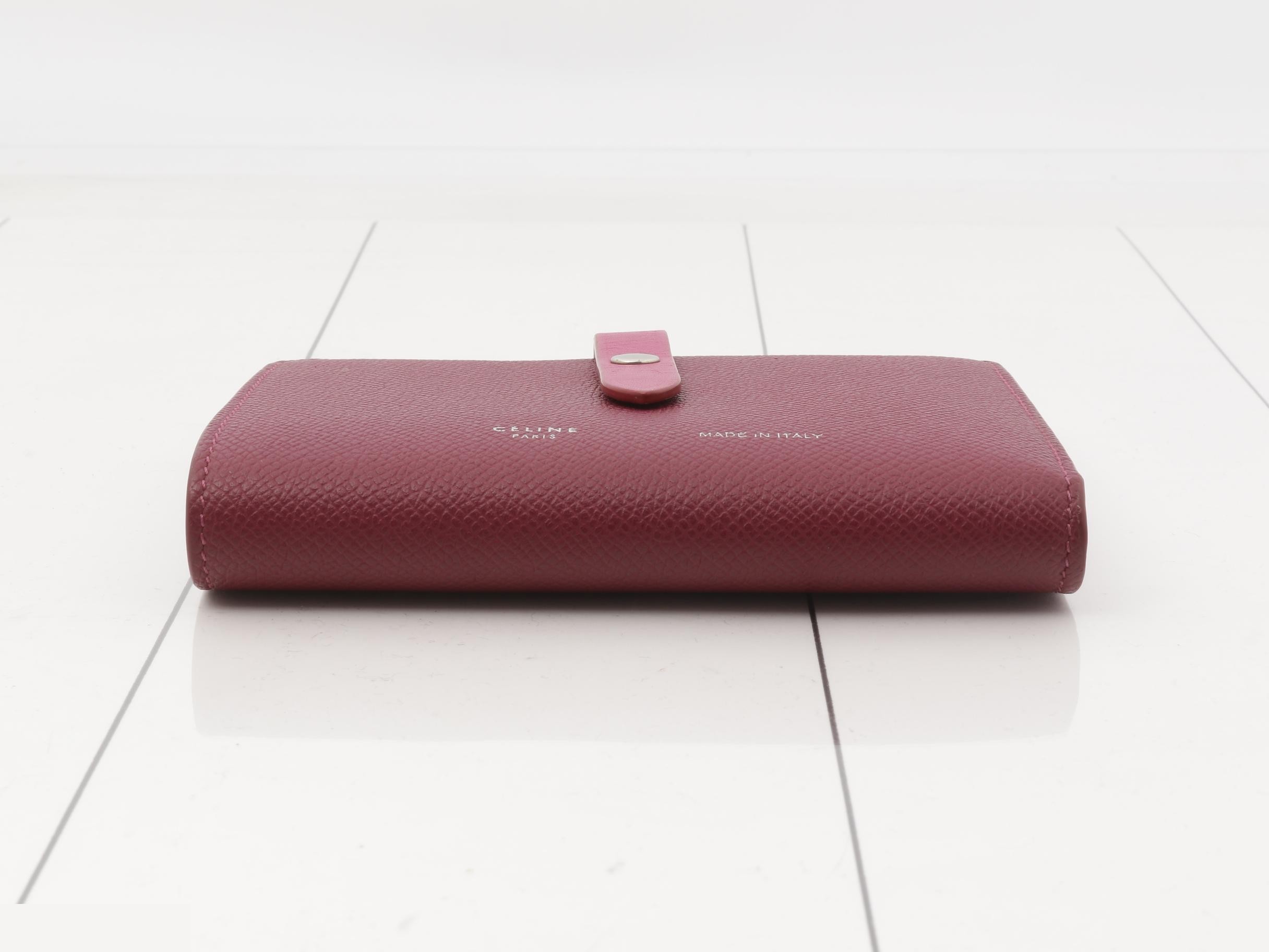 Medium wallet — view 3