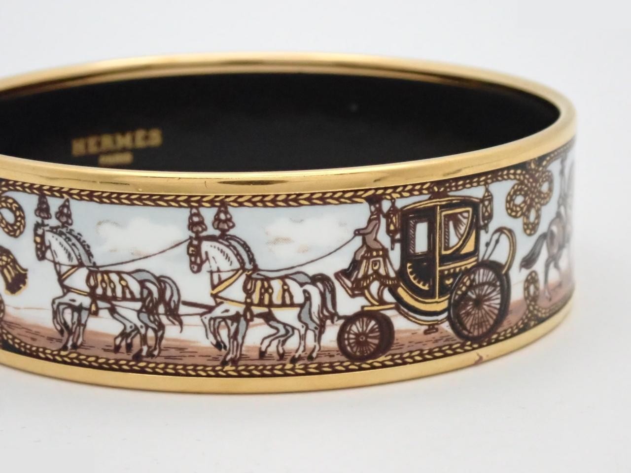 Enamel GM Bracelet/Bangle, GP, Wrist size approximately 21cm — view 3