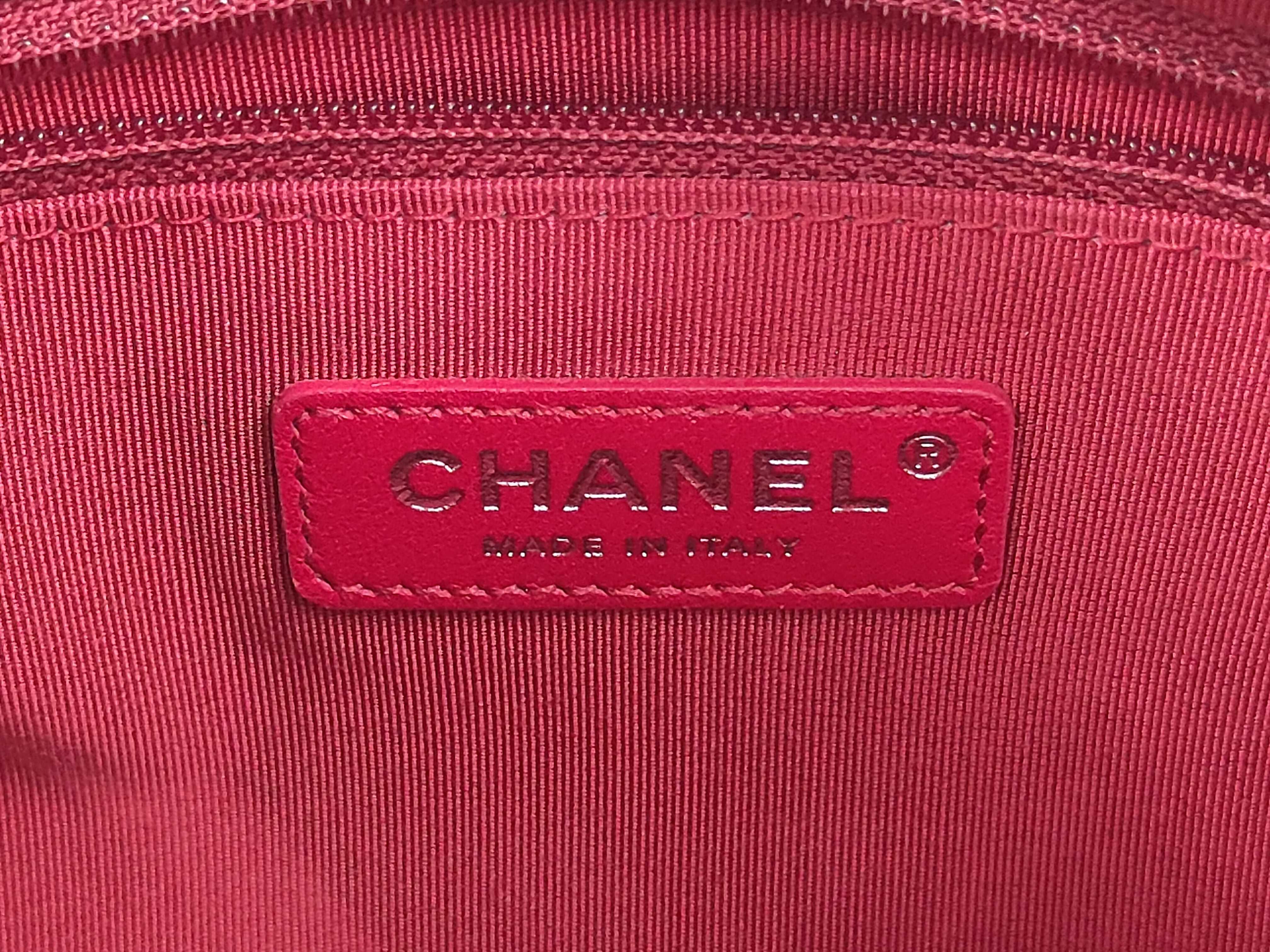 Gabrielle Chain Shoulder Bag (White x Black) — view 10