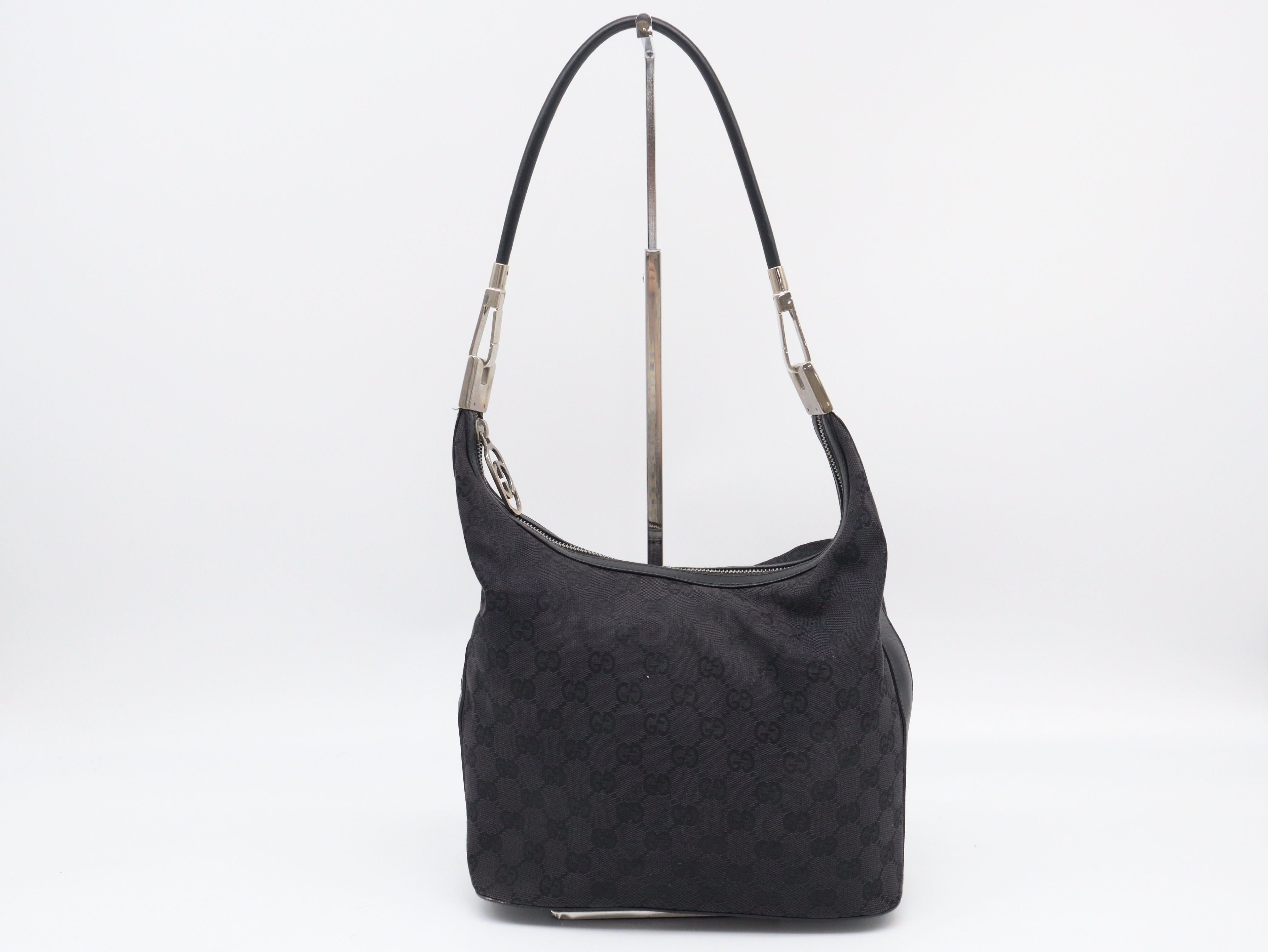 001.3814GG Canvas Black Shoulder Bag