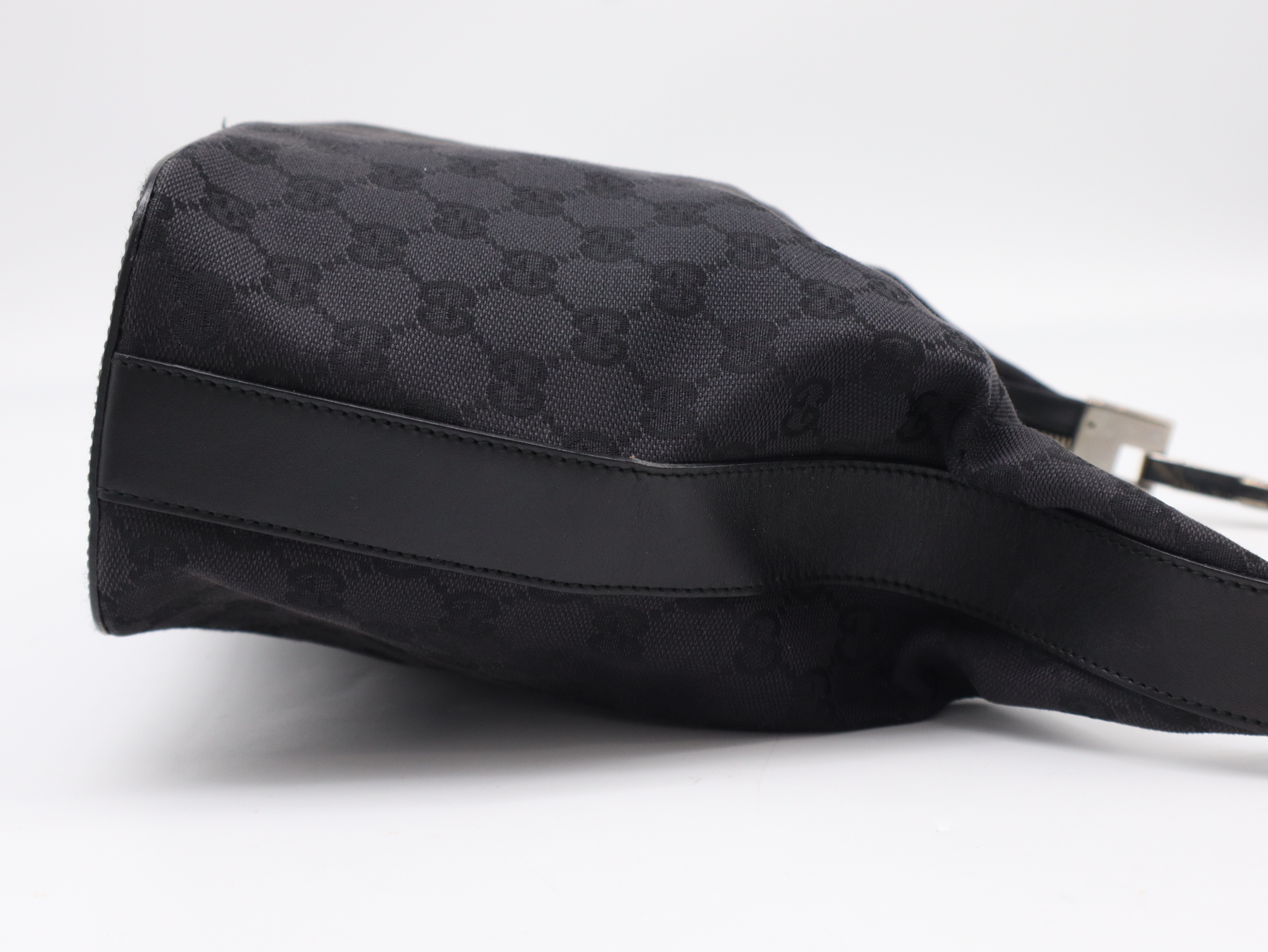 001.3814GG Canvas Black Shoulder Bag — view 4