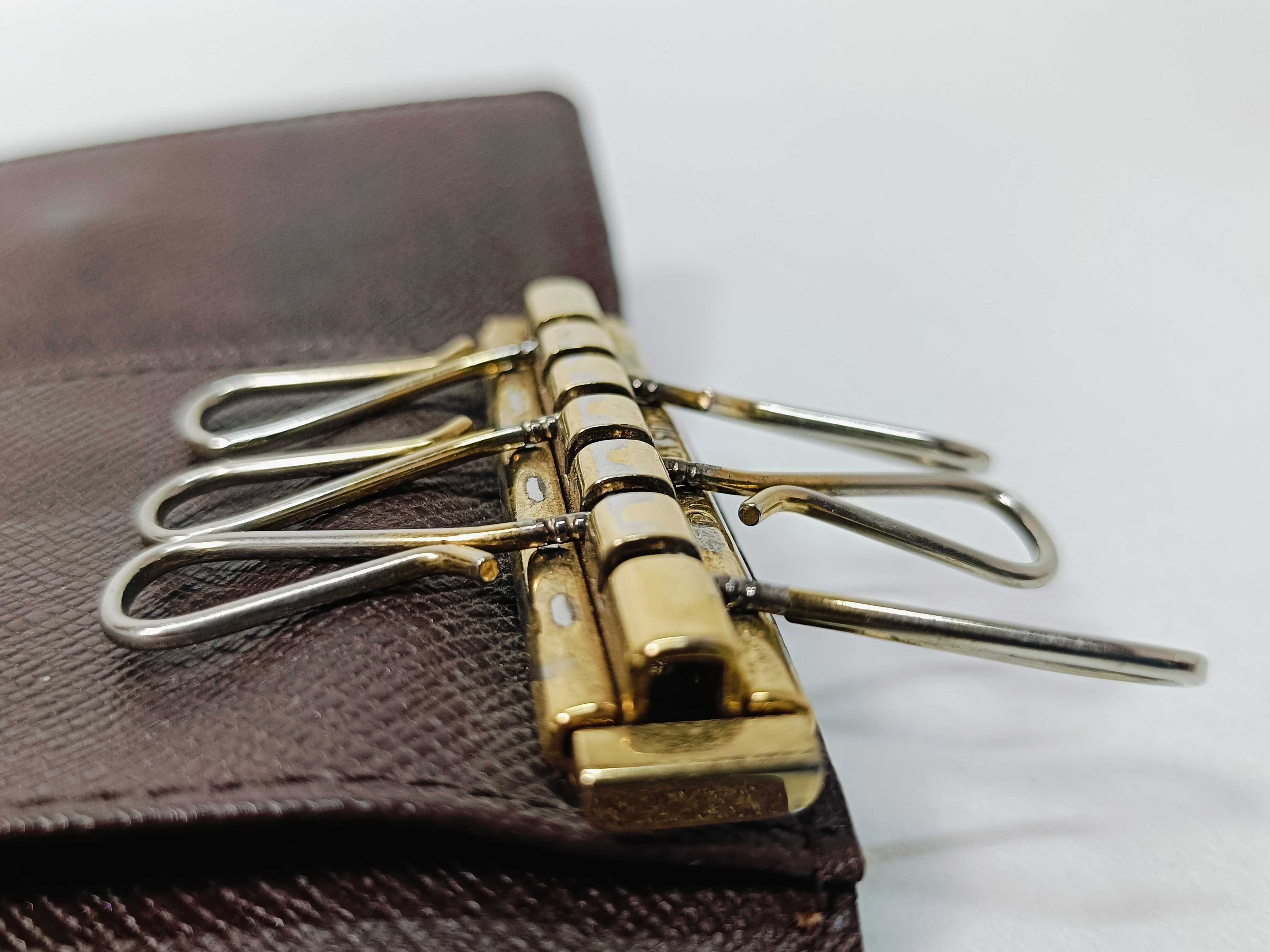 Damier N62630 Multicles 6 Key Case — view 11