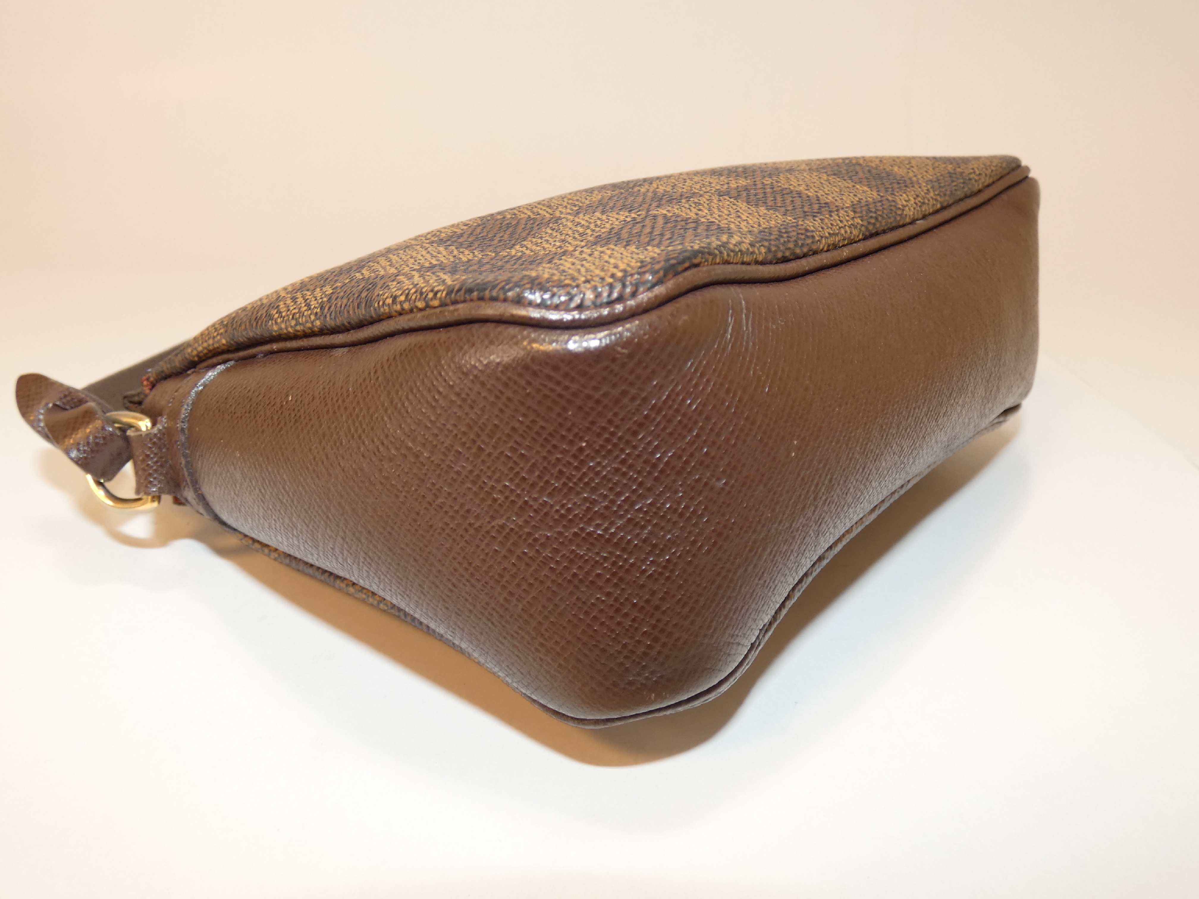 Trousses Toilette Damier Makeup Pouch Handbag — view 6