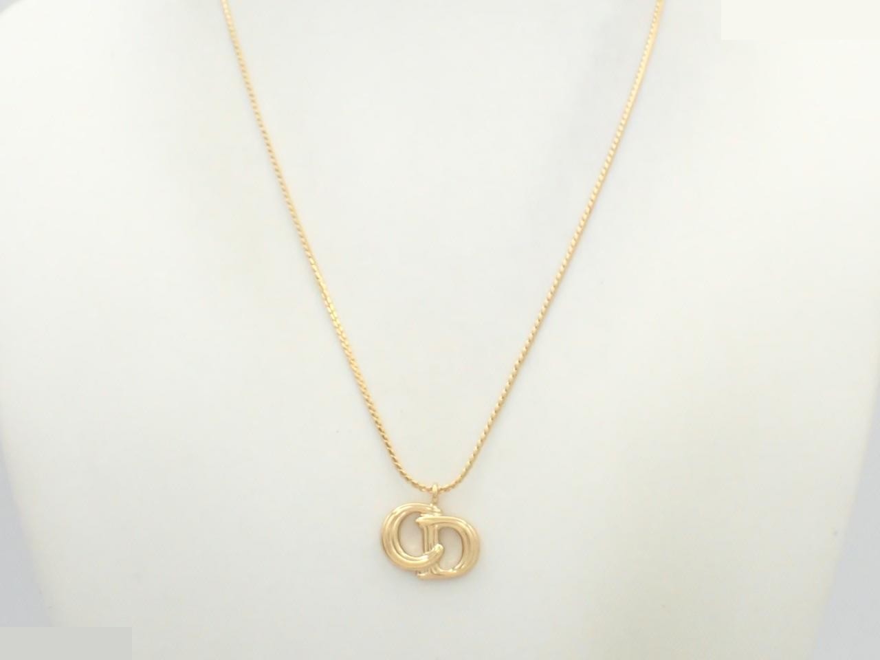 Gold necklace, chain approximately 42cm — view 3