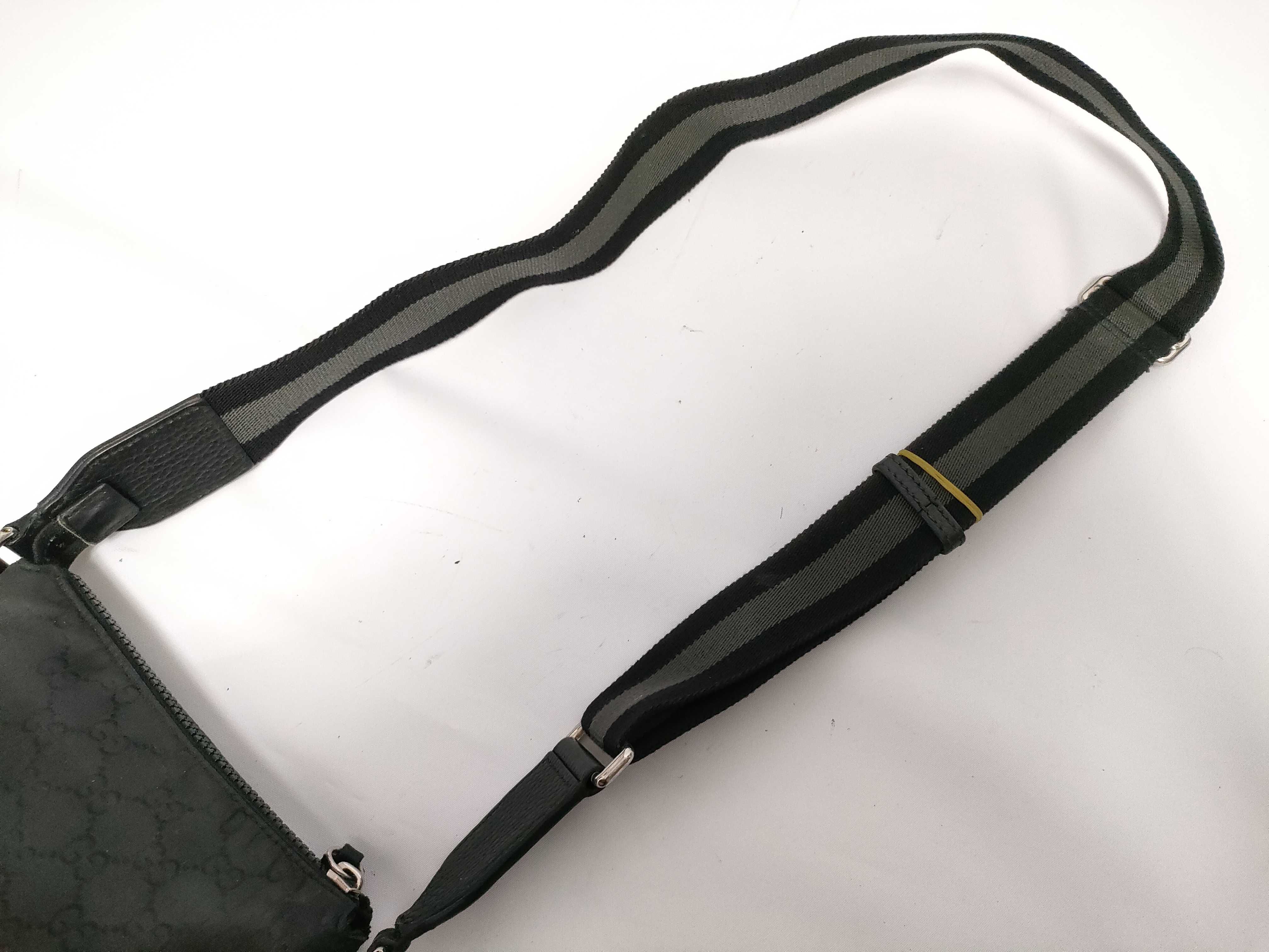 GG Messenger Bag Shoulder Bag — view 5