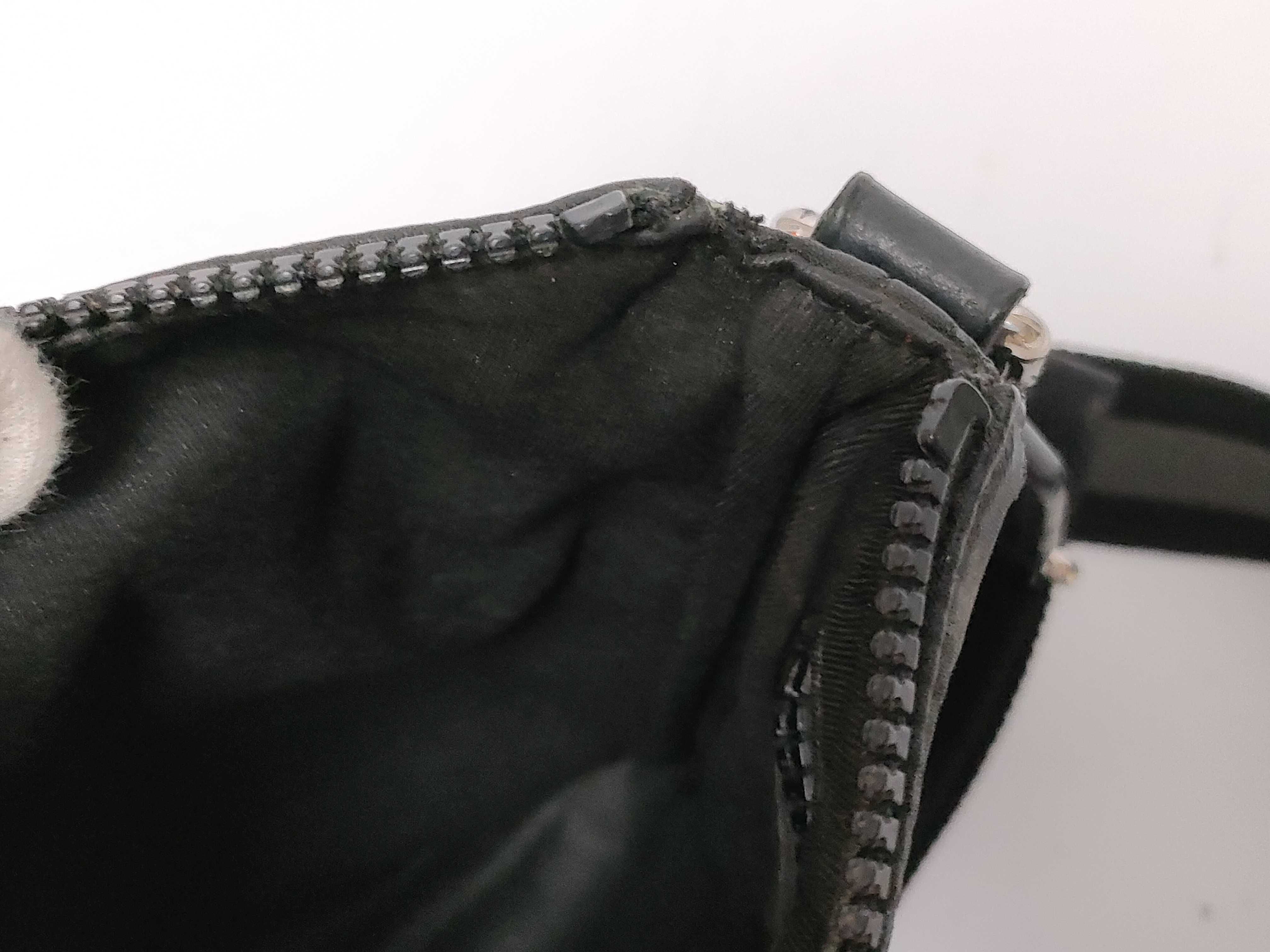 GG Messenger Bag Shoulder Bag — view 9