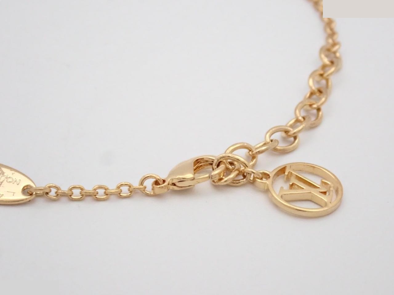 Iconic Bracelet M00587, Wrist size approximately 20cm — view 3