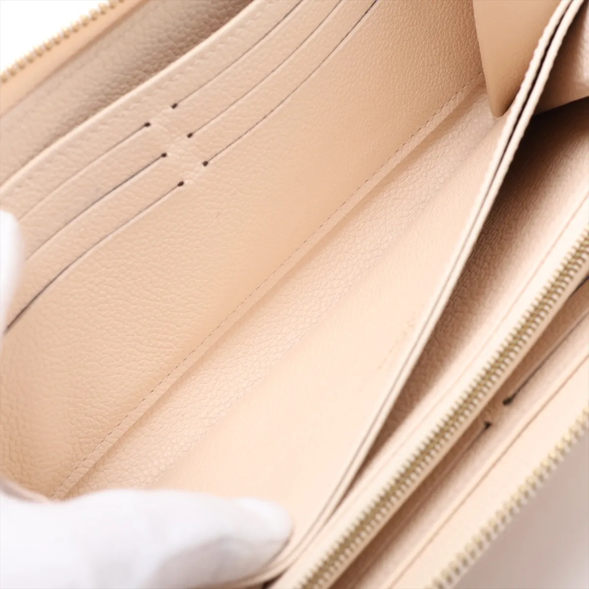Bicolor Monogram Empreinte Zippy Wallet M81914 Beige x Pink Round Zip Wallet — view 6