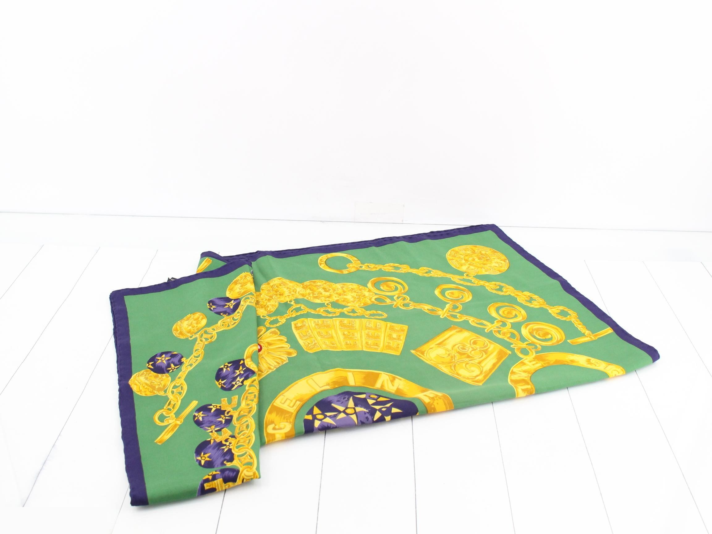 Other lines: Small items, accessories, scarves — view 3