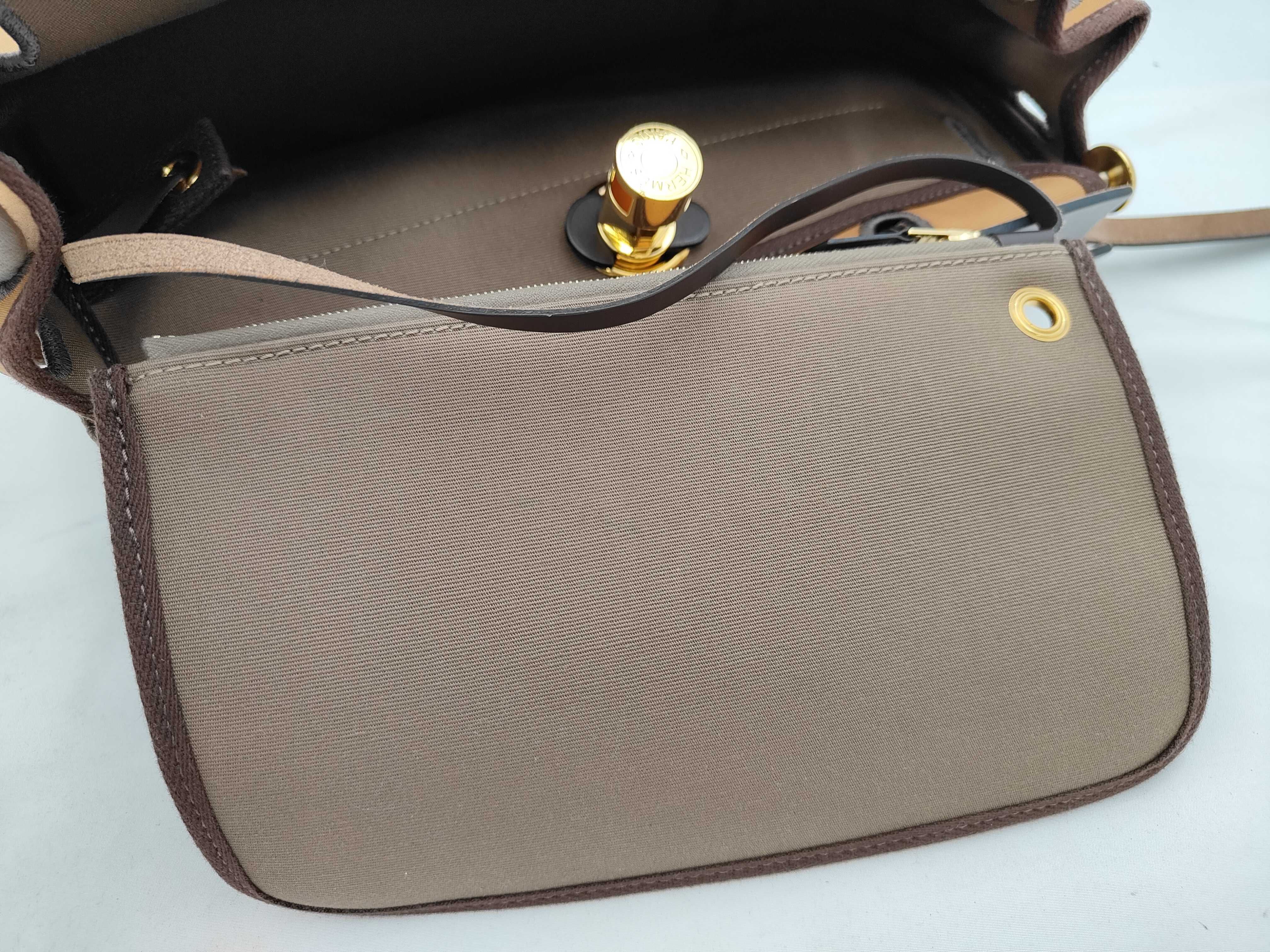 Herbag Zip PM Verso Toile Officier x Vache Hunter Brown x Etoupe Gold Hardware U Stamp Shoulder Bag — view 15