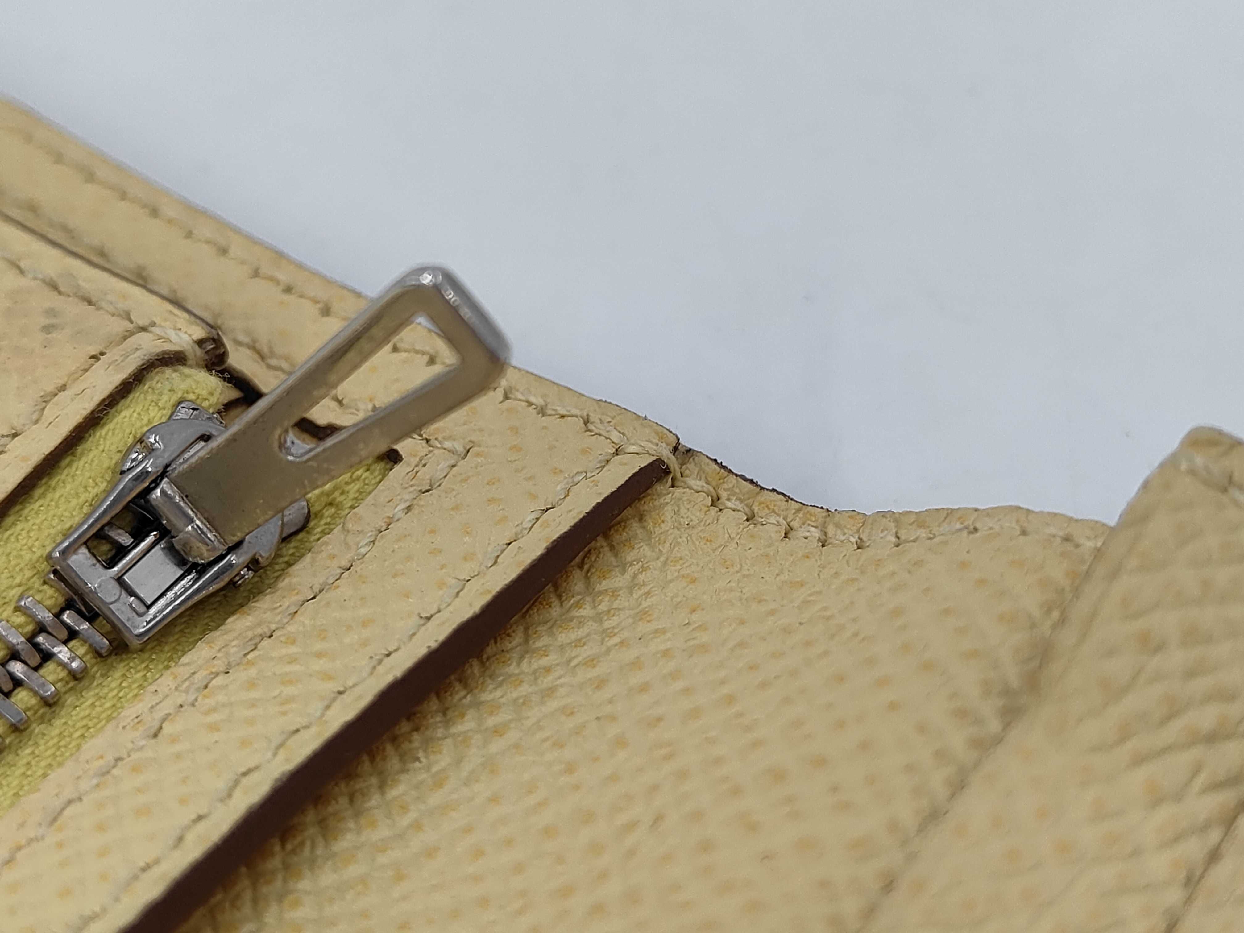 Bearn Soufflé Wallet, Veau Epsom Leather, Yellow, T Stamp — view 6