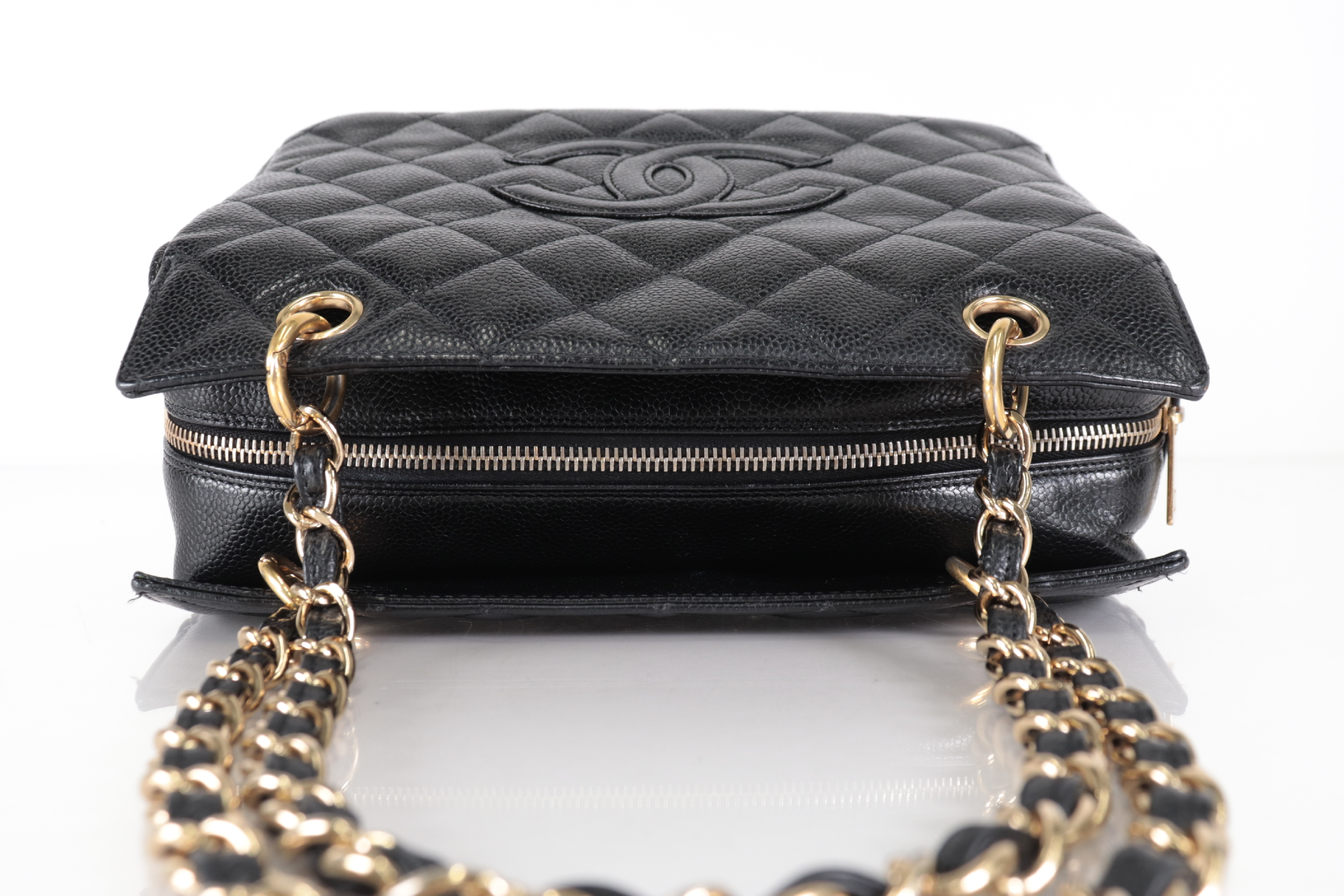 Matelassé Caviar PTT Chain Tote, Series 7 Shoulder Bag — view 7