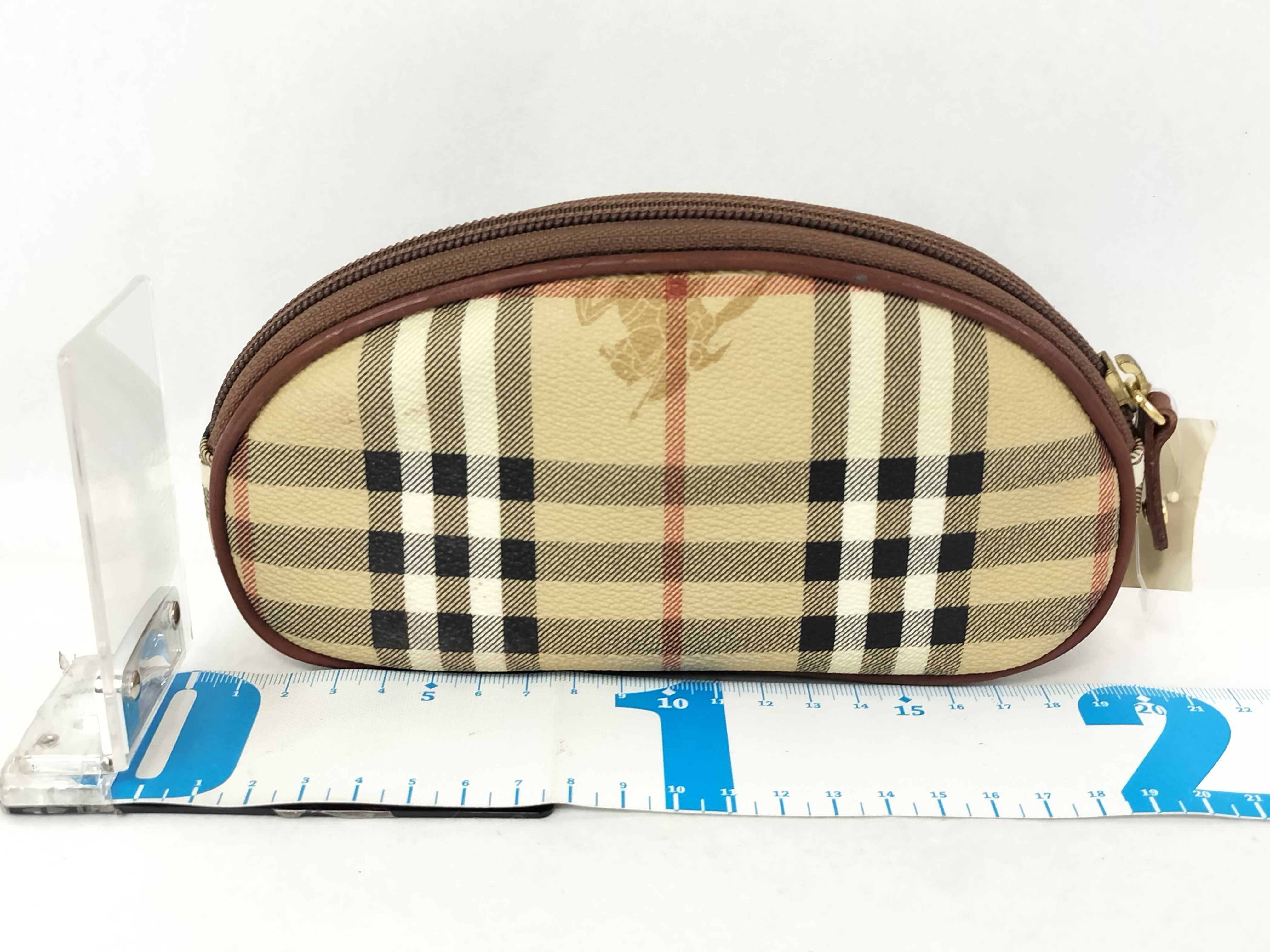 pouch — view 2
