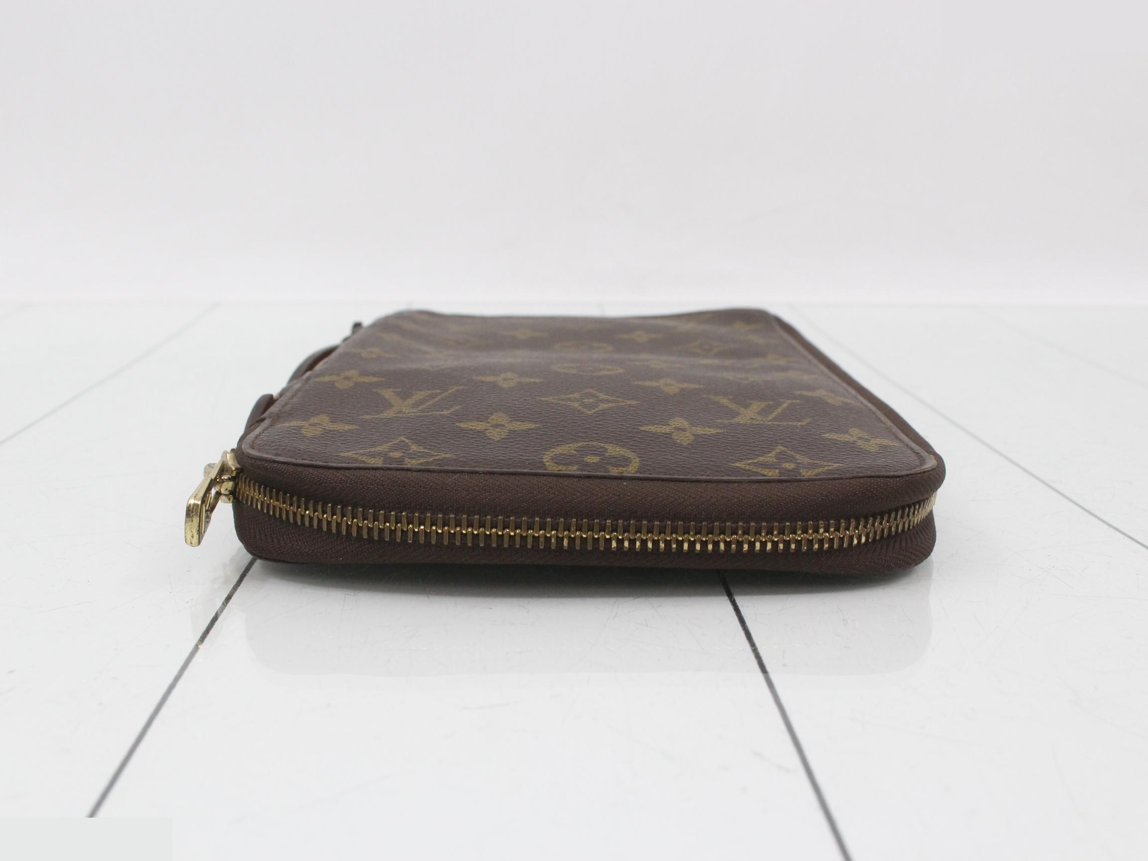 Monogram Poche Escapade Travel Case M60113 — view 3